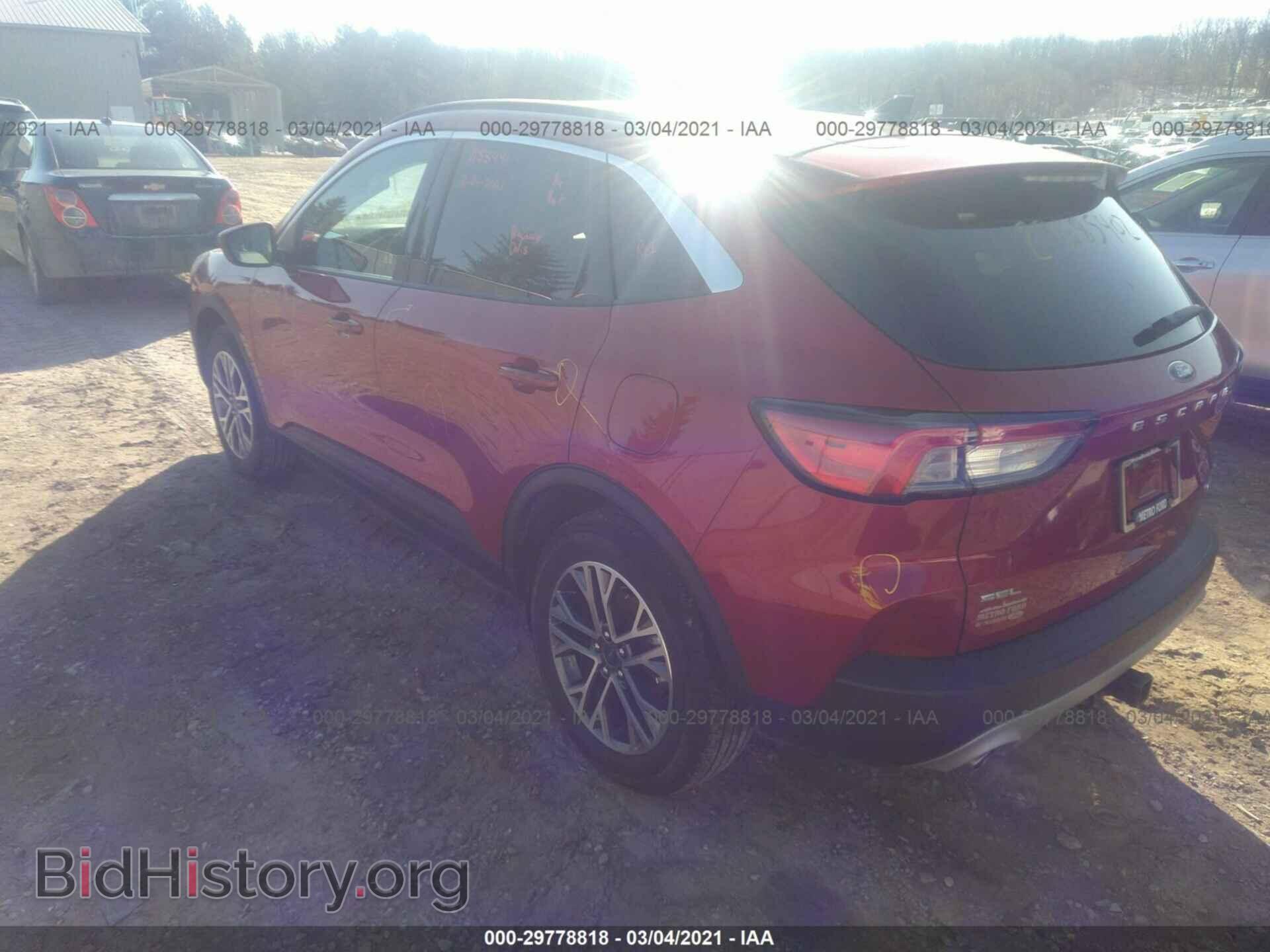 2020 FORD ESCAPE - VIN: 1FMCU9H94LUA70697 - Фото 3