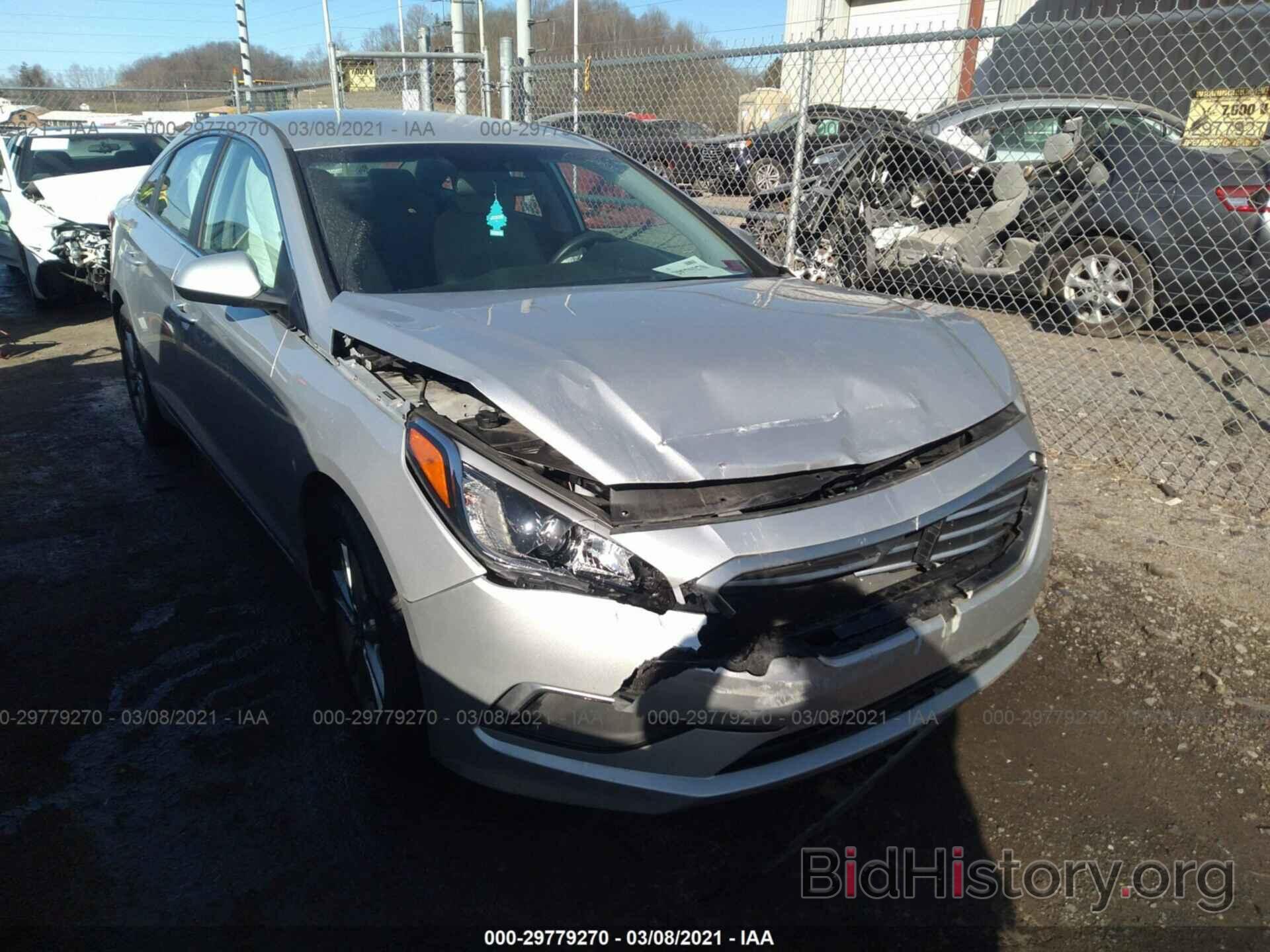 Photo 5NPE24AF8HH592028 - HYUNDAI SONATA 2017