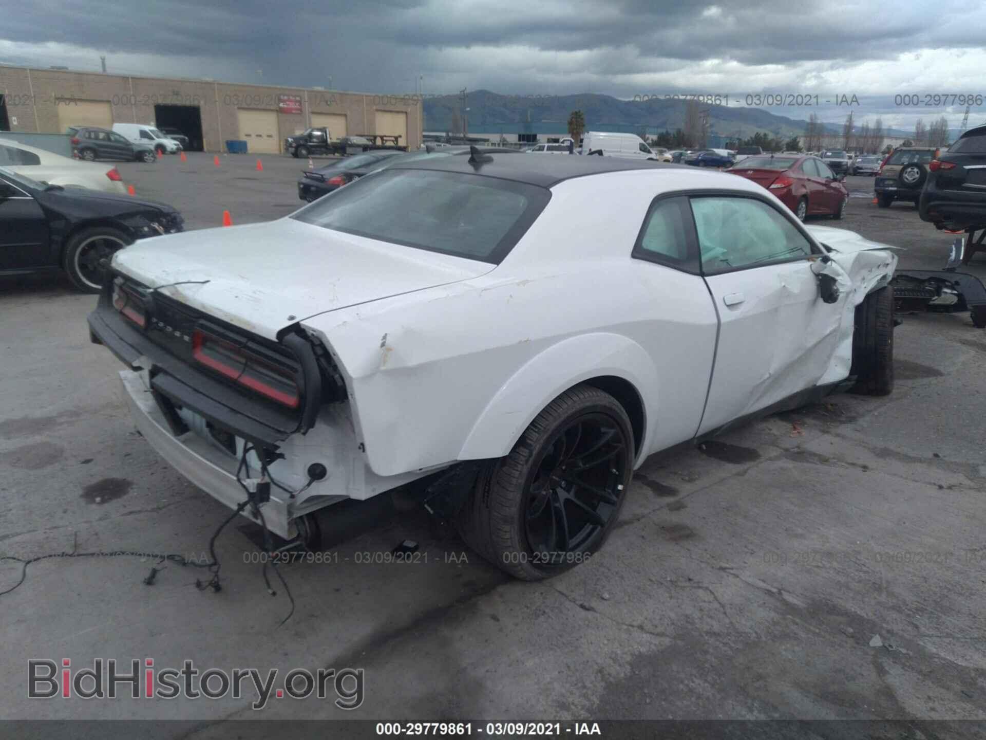 2020 DODGE CHALLENGER - VIN: 2C3CDZL92LH117549 - Фото 4