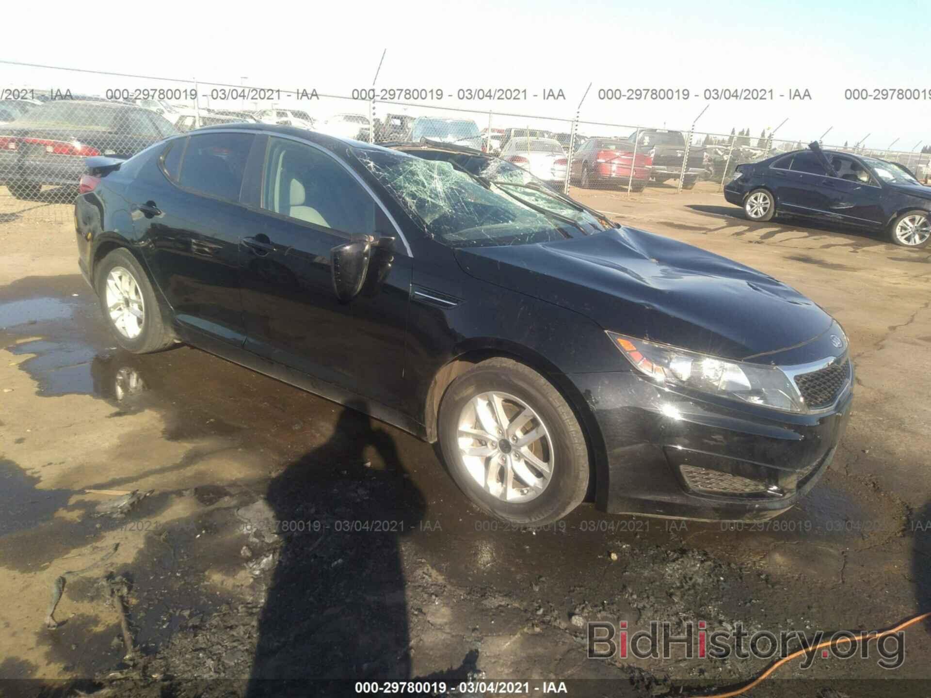 Photo KNAGM4A71B5167136 - KIA OPTIMA 2011