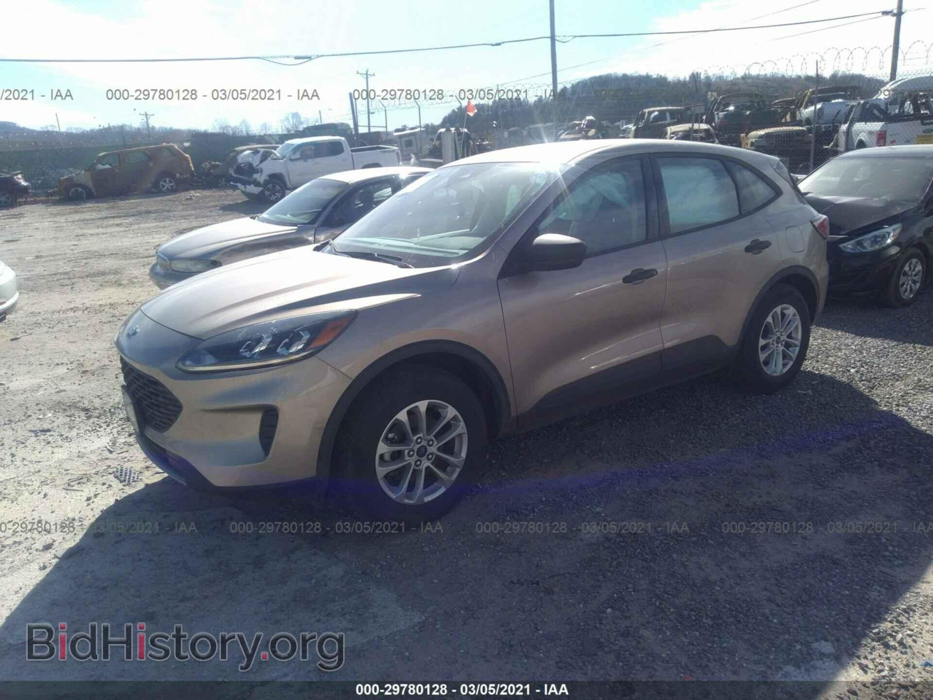 2020 FORD ESCAPE - VIN: 1FMCU9F6XLUA61267 - Photo 2