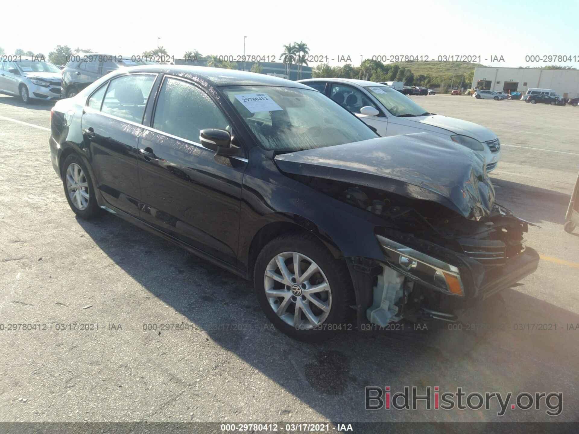 Photo 3VWD17AJ6EM218721 - VOLKSWAGEN JETTA SEDAN 2014