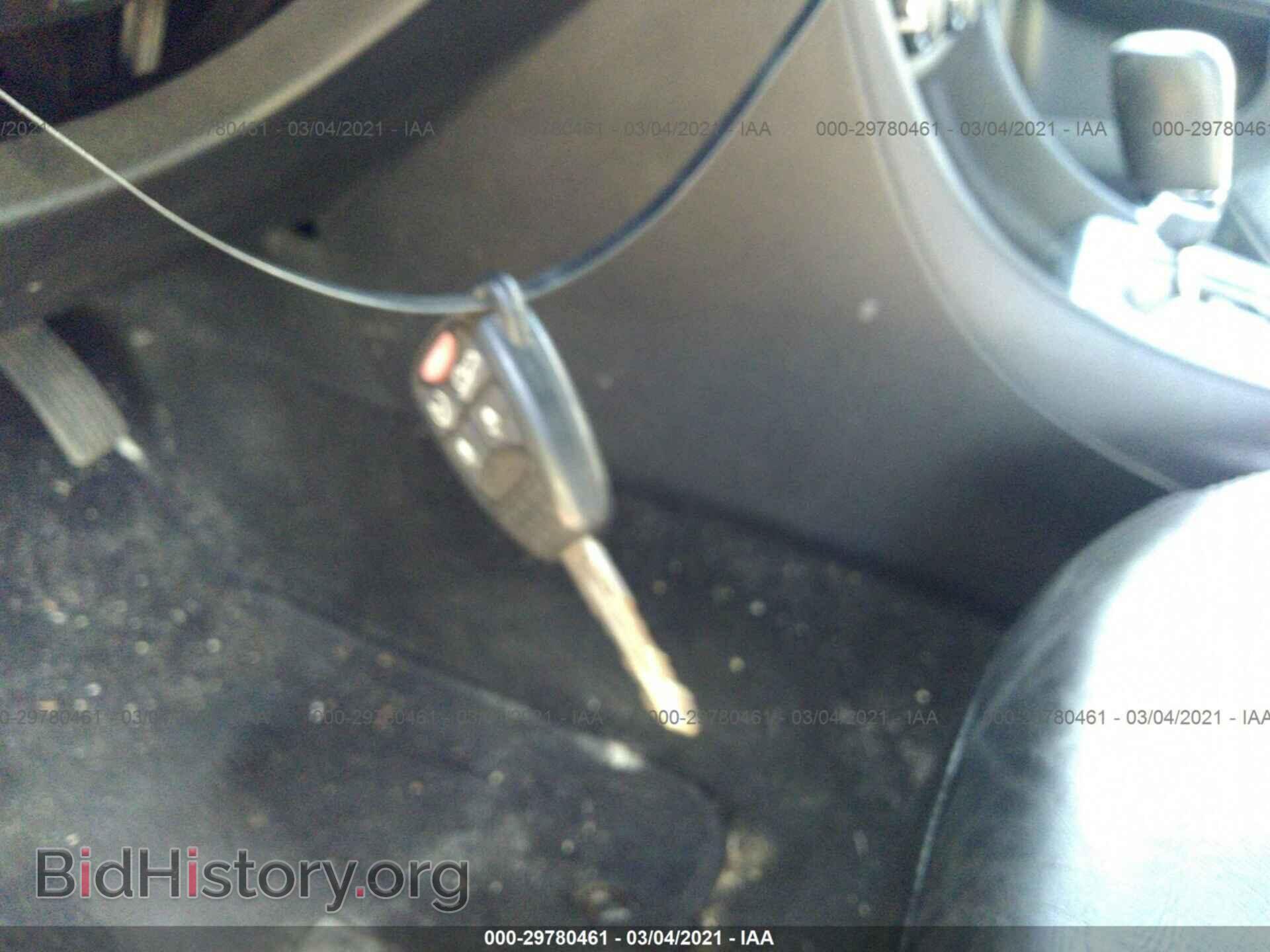 2013 CHRYSLER 200 - VIN: 1C3CCBCG8DN526110 - Фото 11