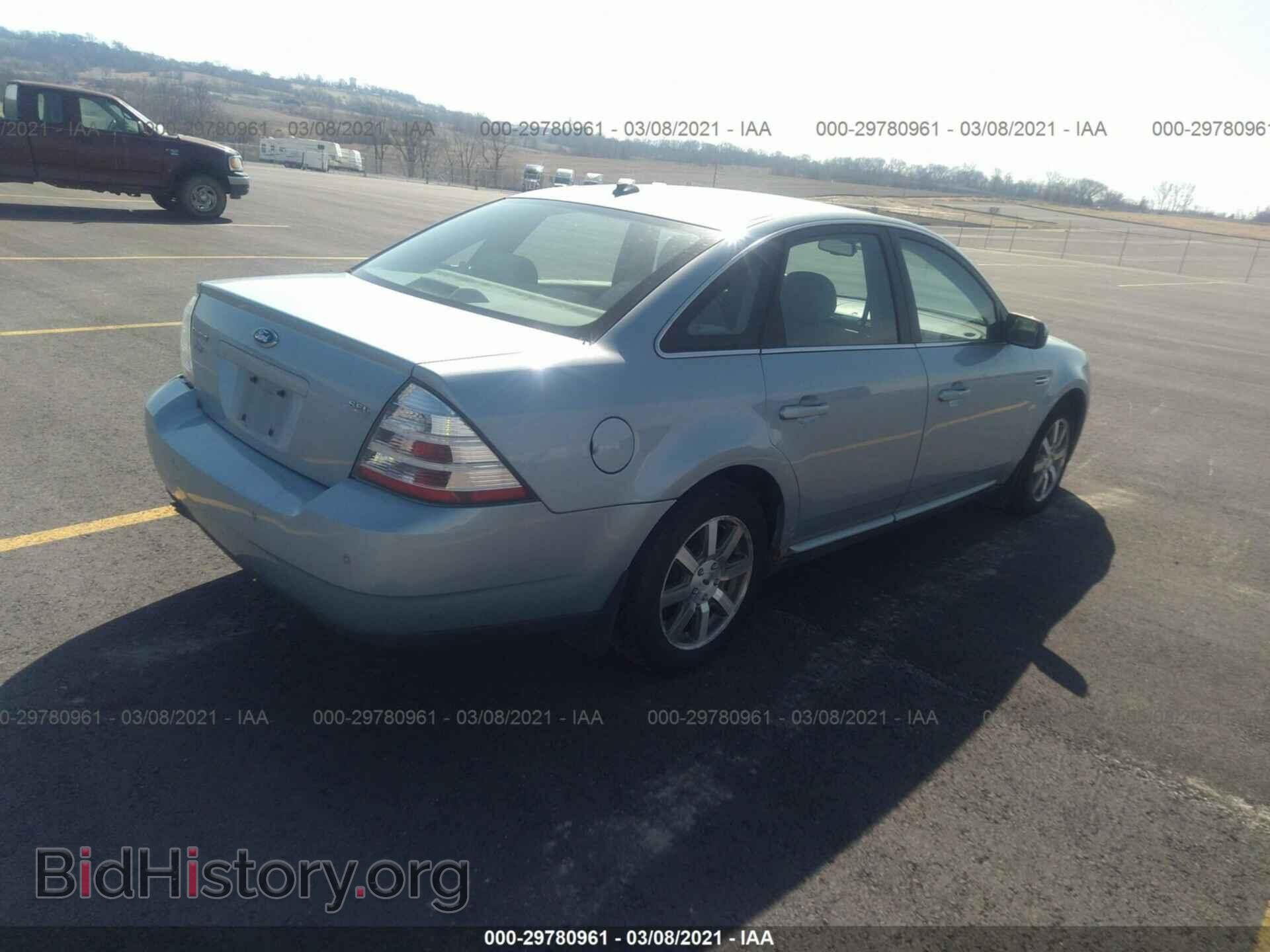 2008 FORD TAURUS - VIN: 1FAHP24W78G132822 - Фото 4