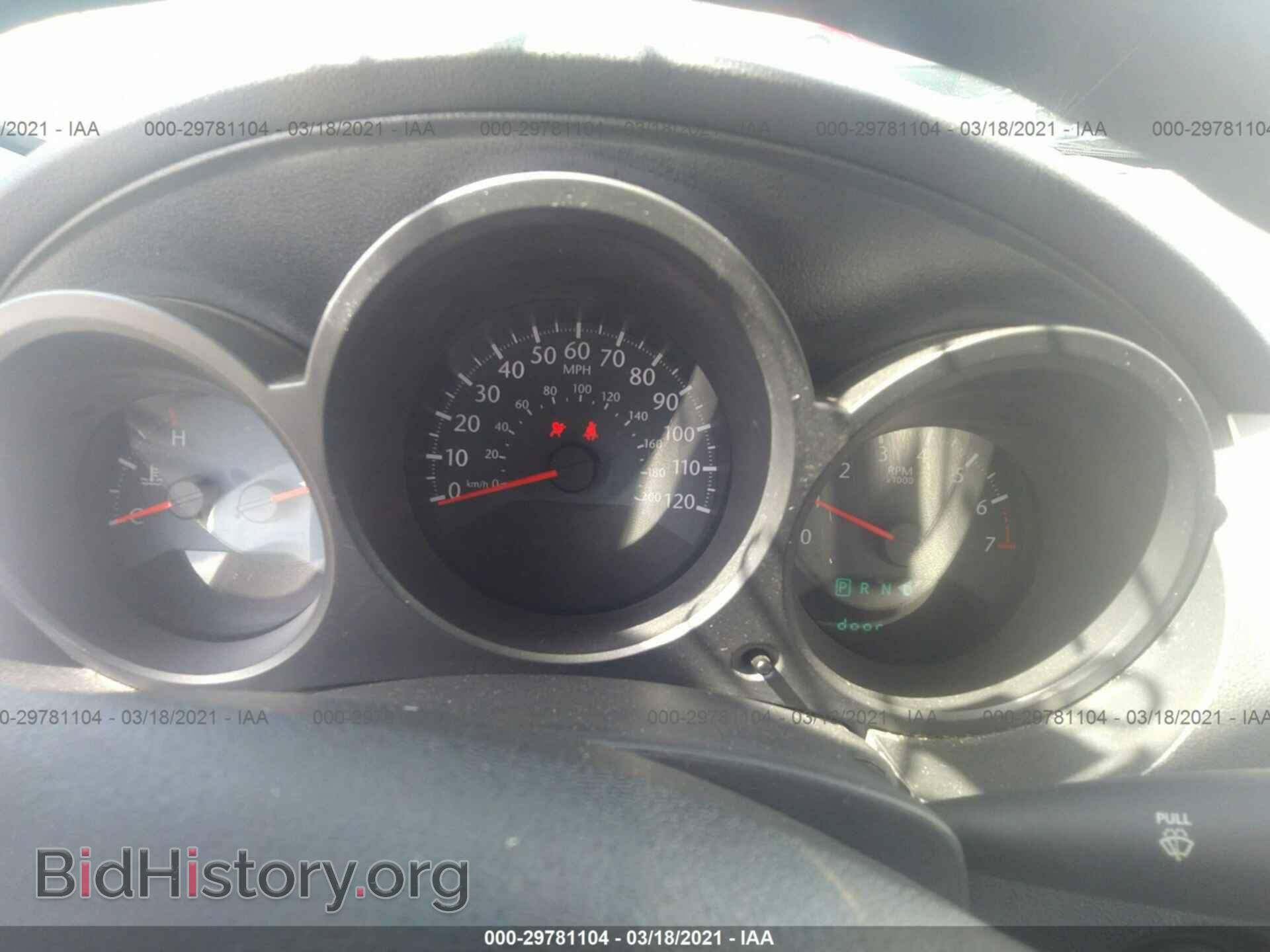2010 CHRYSLER SEBRING - VIN: 1C3CC4FB3AN157289 - Фото 7