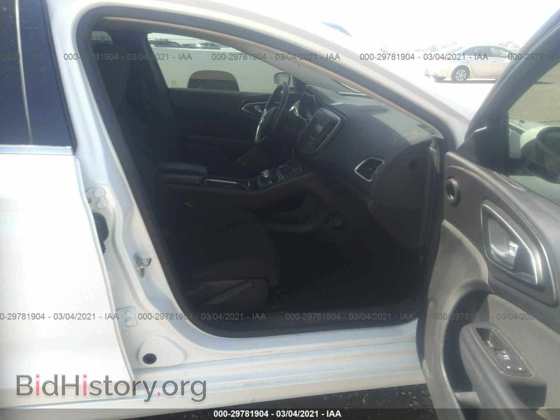 2015 CHRYSLER 200 - VIN: 1C3CCCAB9FN660303 - Фото 5