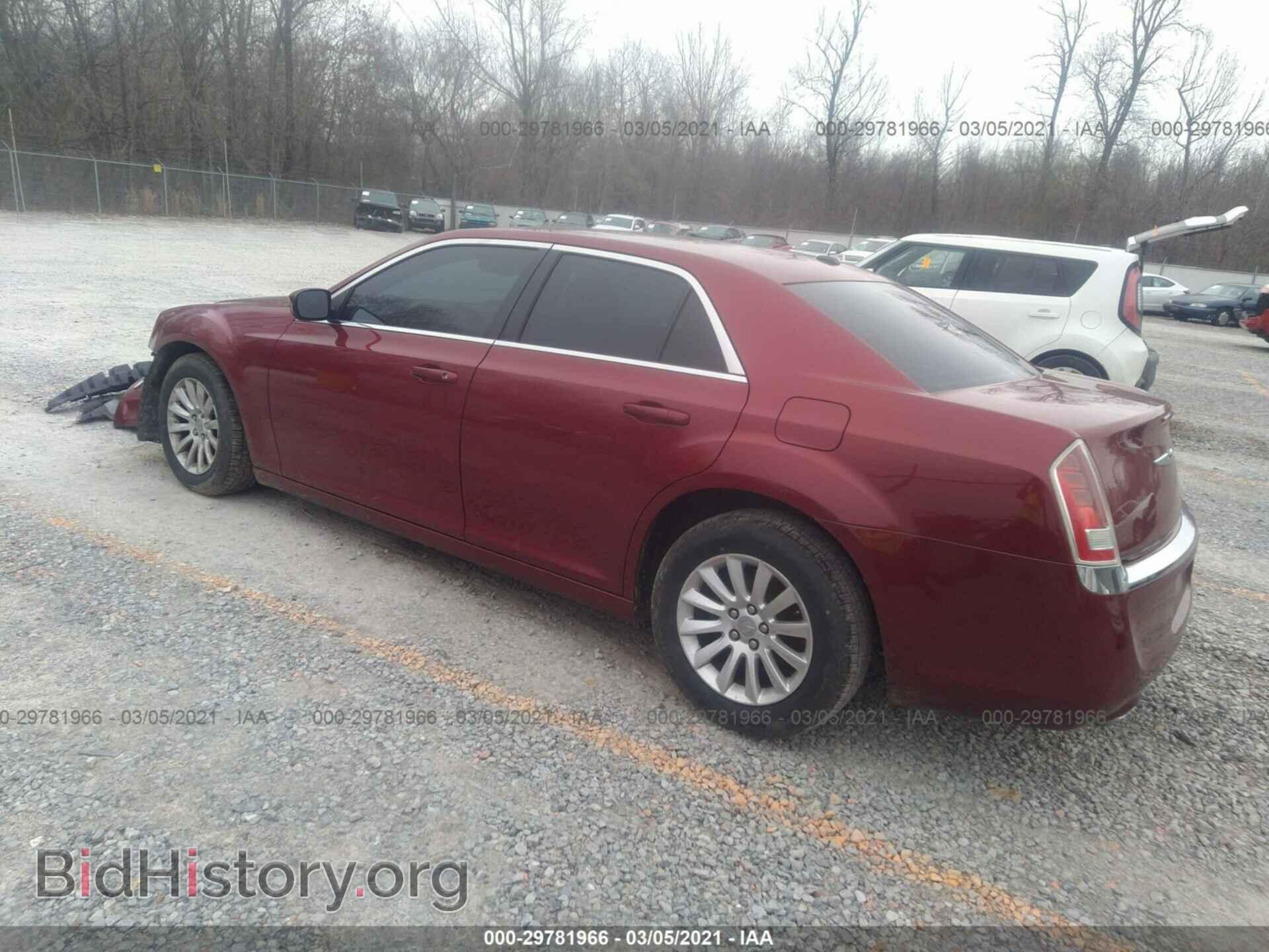2014 CHRYSLER 300 - VIN: 2C3CCAAG0EH119440 - Фото 3