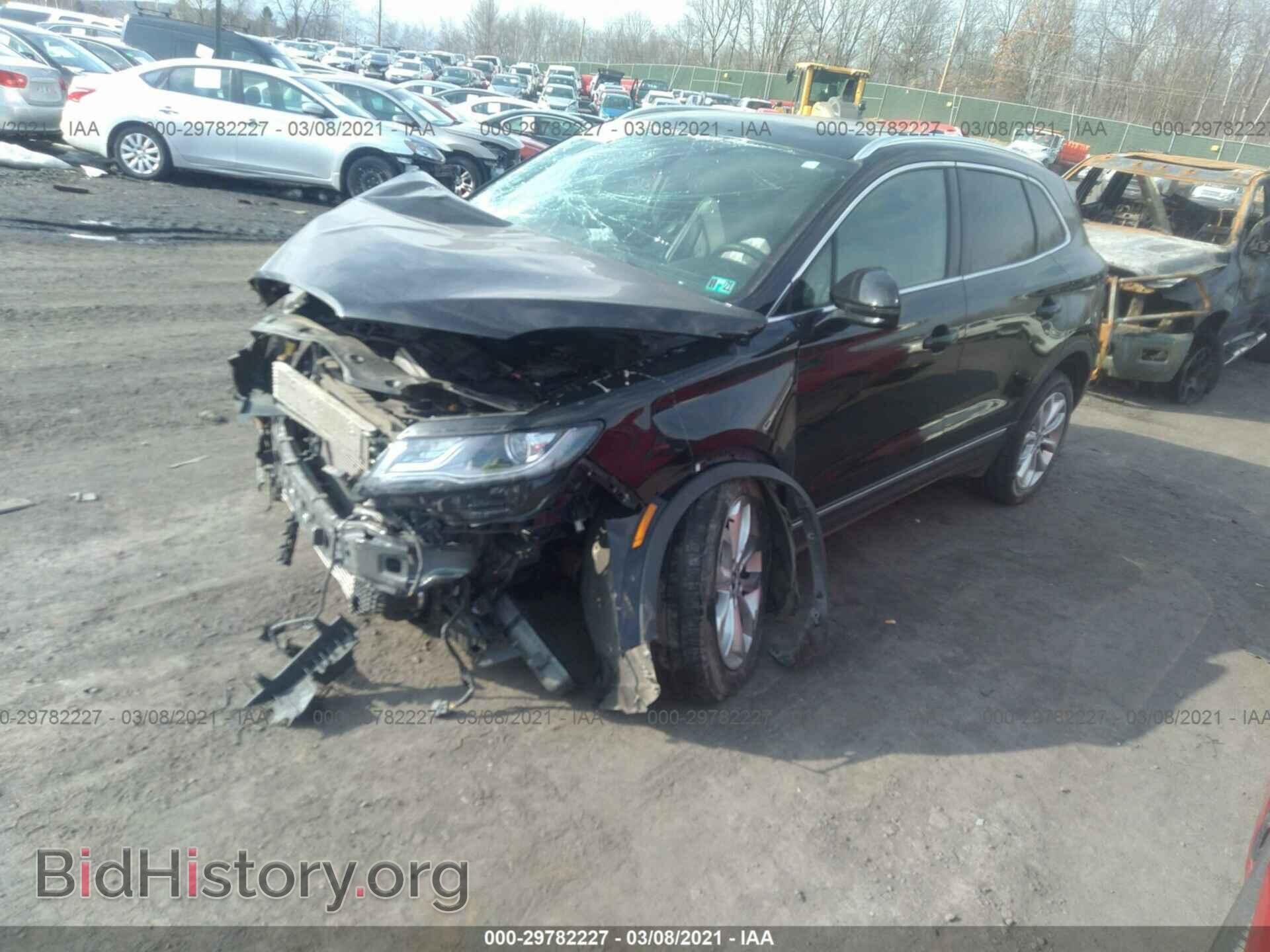 2019 LINCOLN MKC - VIN: 5LMCJ2D90KUL51509 - Photo 2