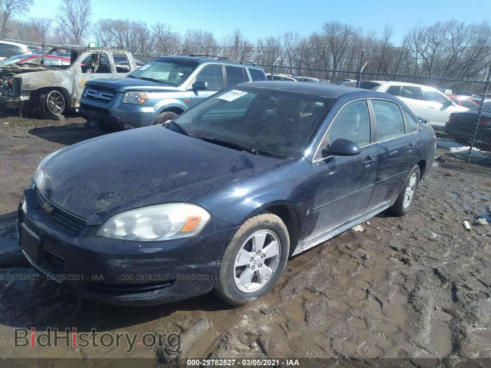 2009 CHEVROLET IMPALA - VIN: 2G1WT57K091200070 - Фото 2