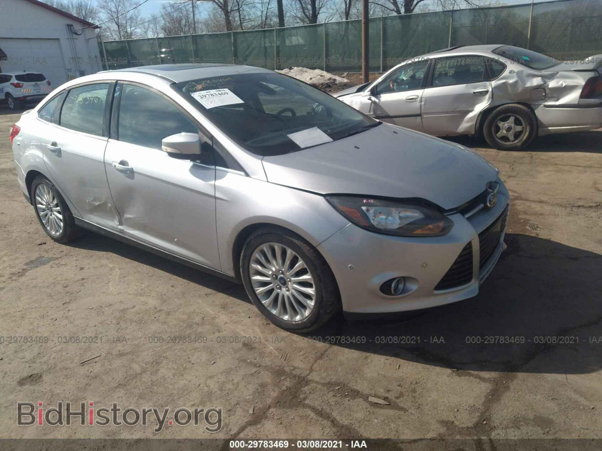 Photo 1FAHP3J26CL284968 - FORD FOCUS 2012