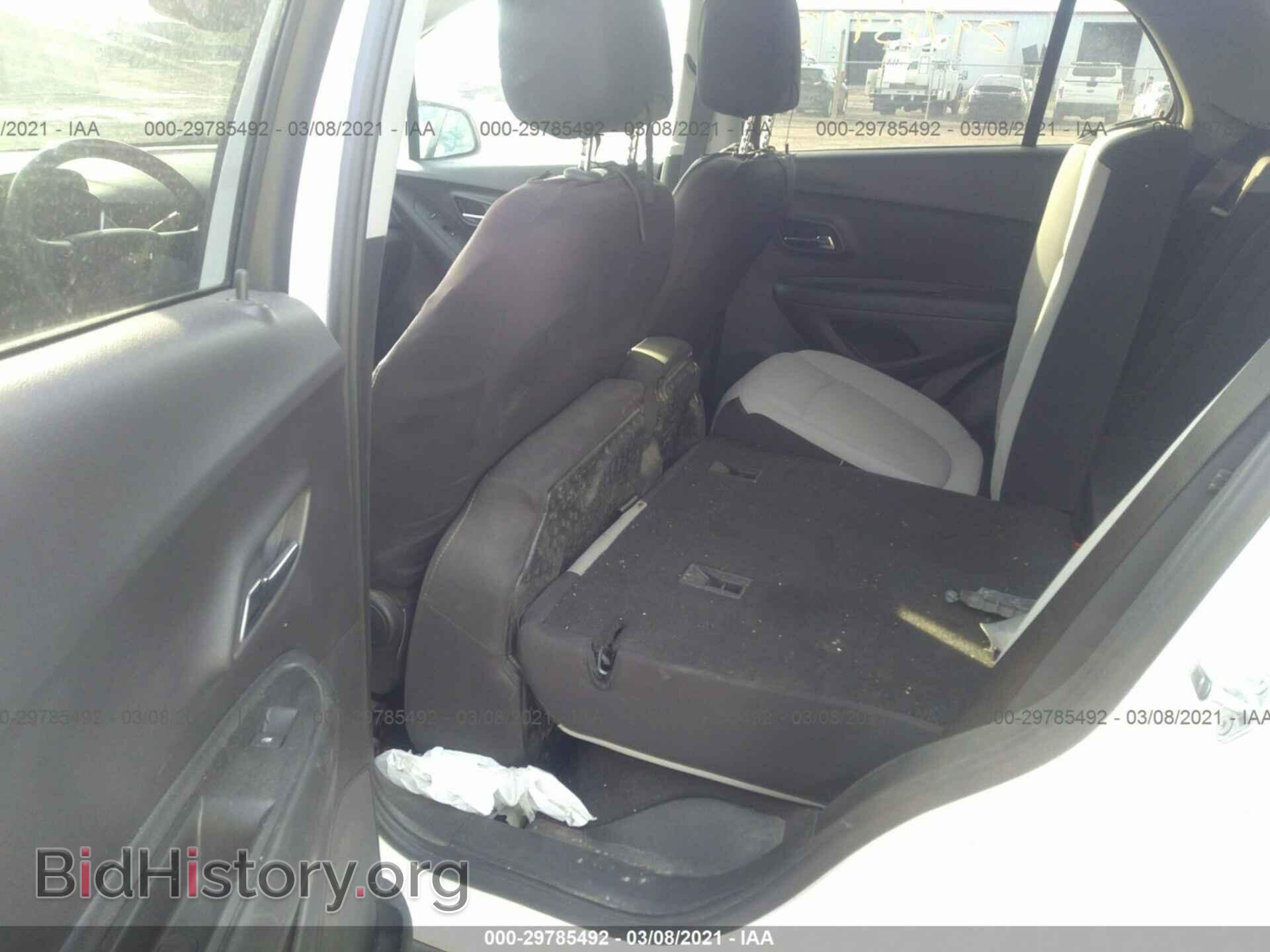 2017 CHEVROLET TRAX - VIN: 3GNCJNSB3HL278046 - Photo 8