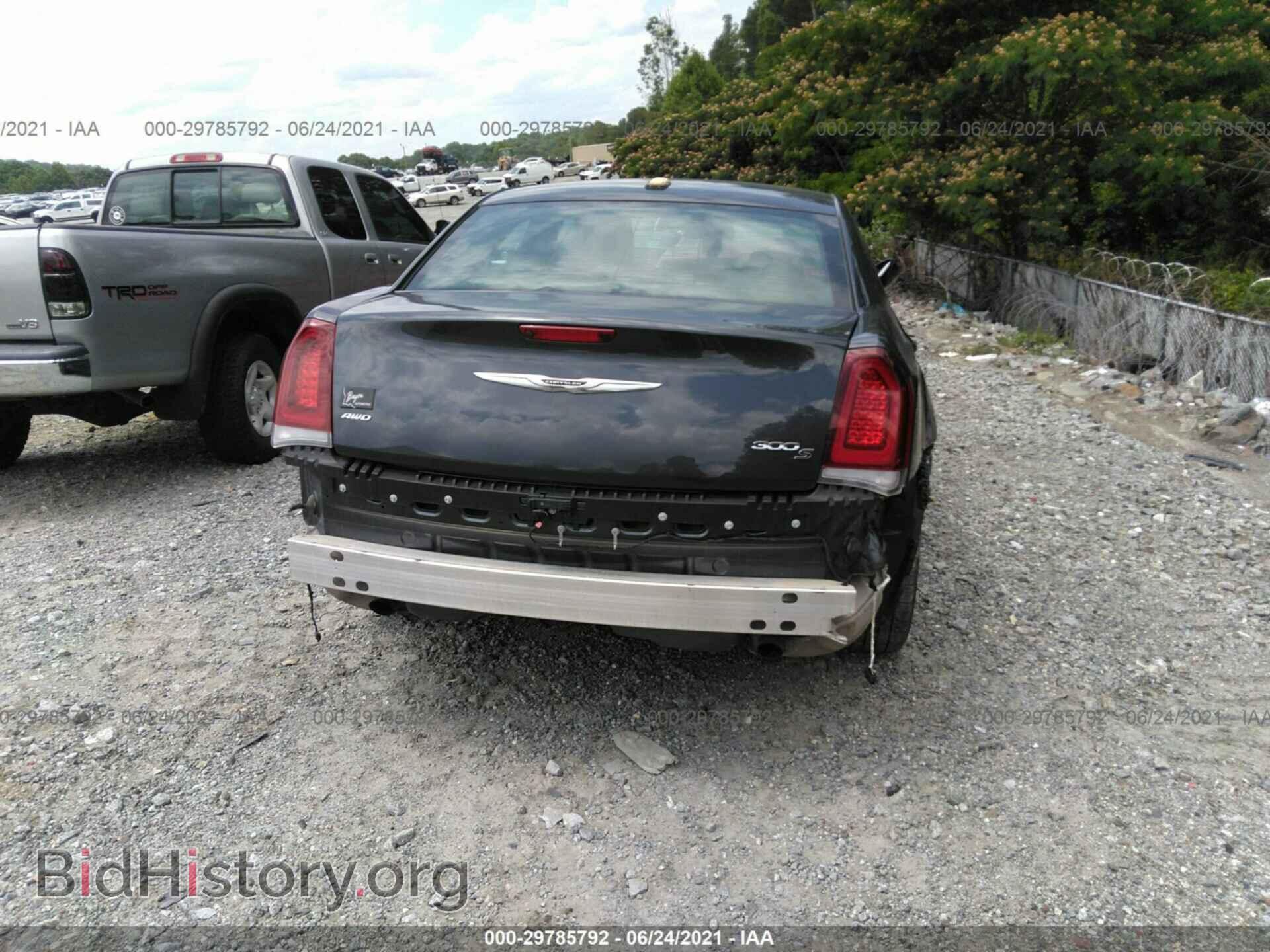 2019 CHRYSLER 300 - VIN: 2C3CCAGG9KH686796 - Фото 6
