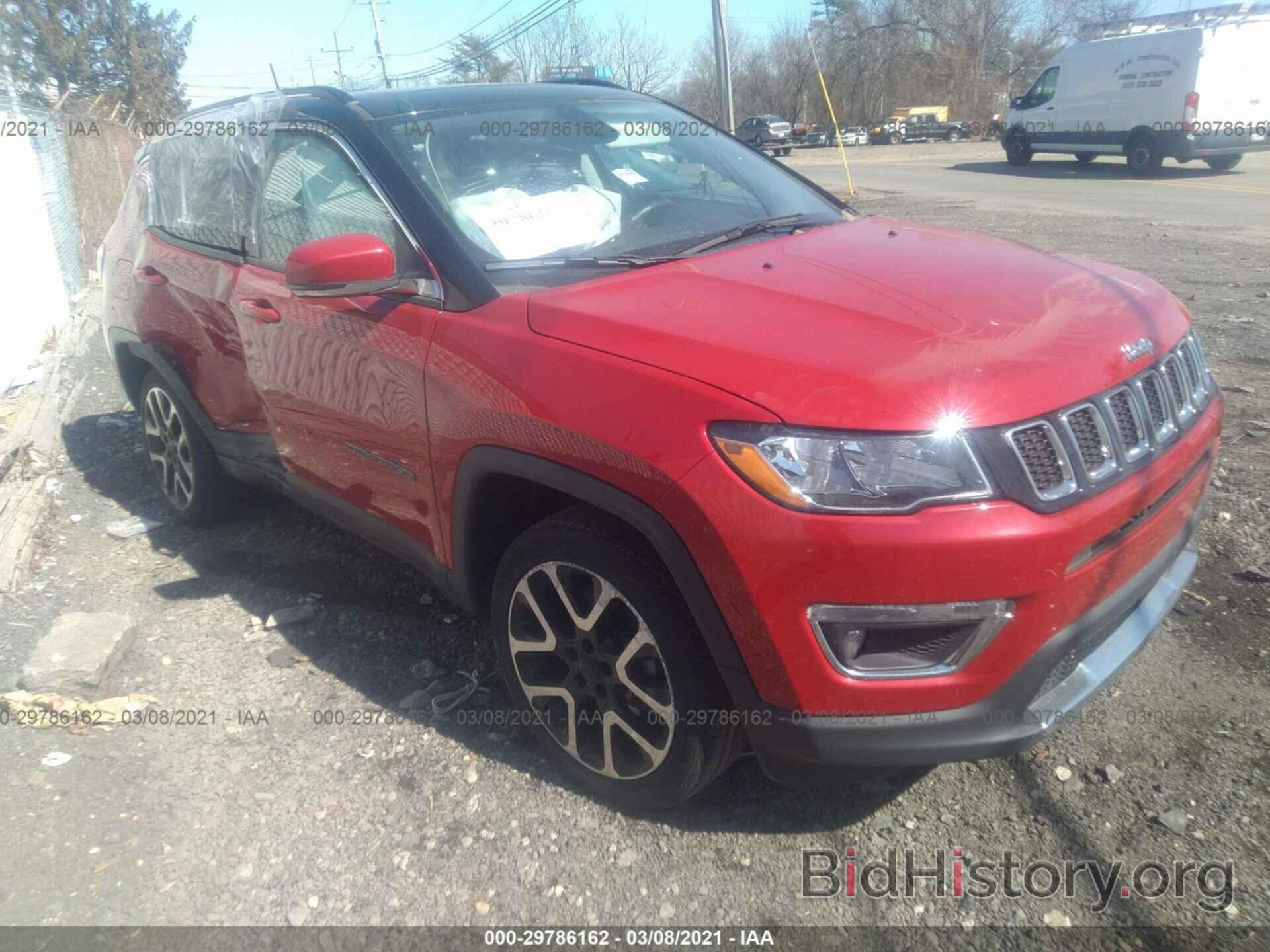 Photo 3C4NJDCB7JT245423 - JEEP COMPASS 2018