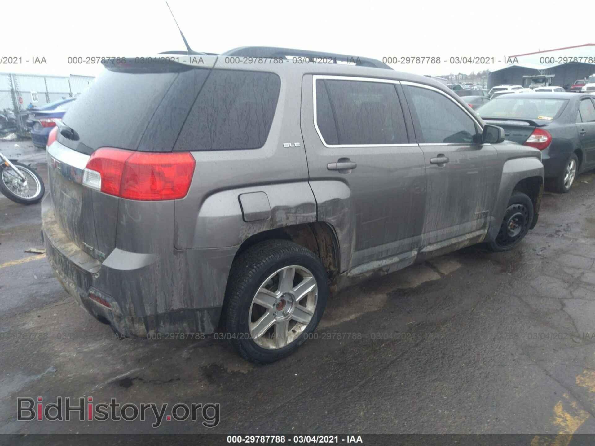 2011 GMC TERRAIN - VIN: 2CTFLTE54B6424285 - Photo 4