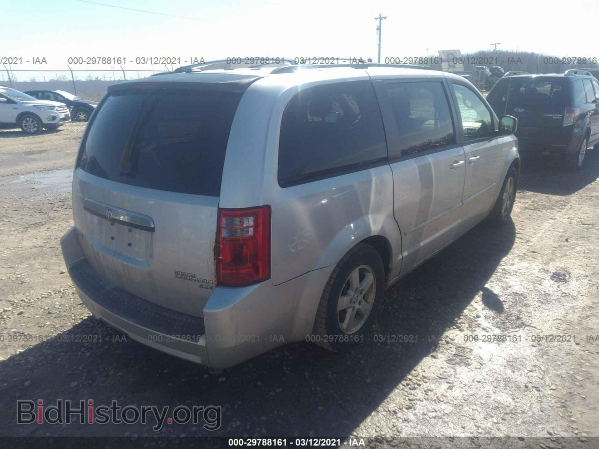 2010 DODGE GRAND CARAVAN - VIN: 2D4RN5DX3AR127090 - Фото 4