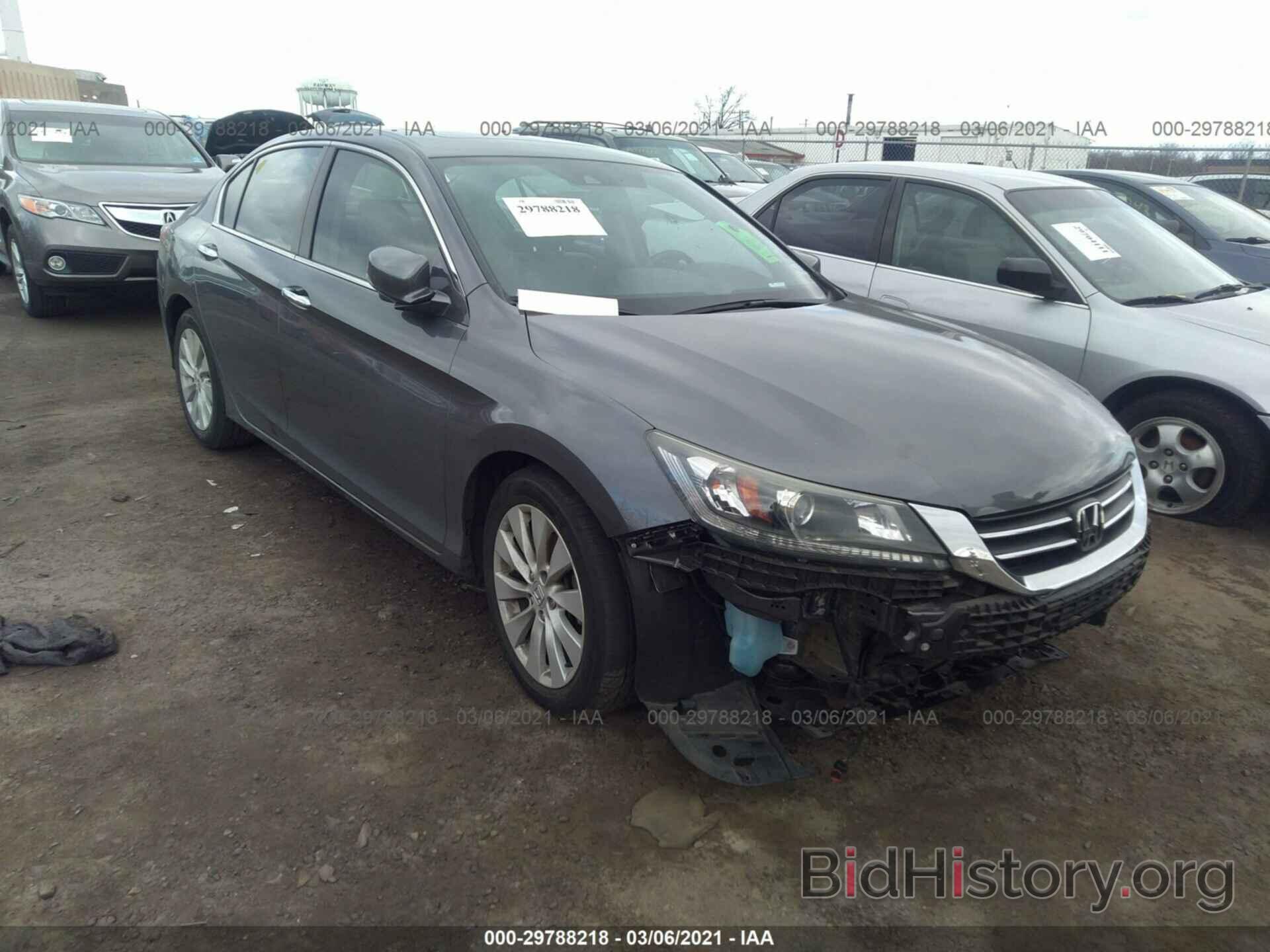 Фотография 1HGCR2F86EA135062 - HONDA ACCORD SEDAN 2014