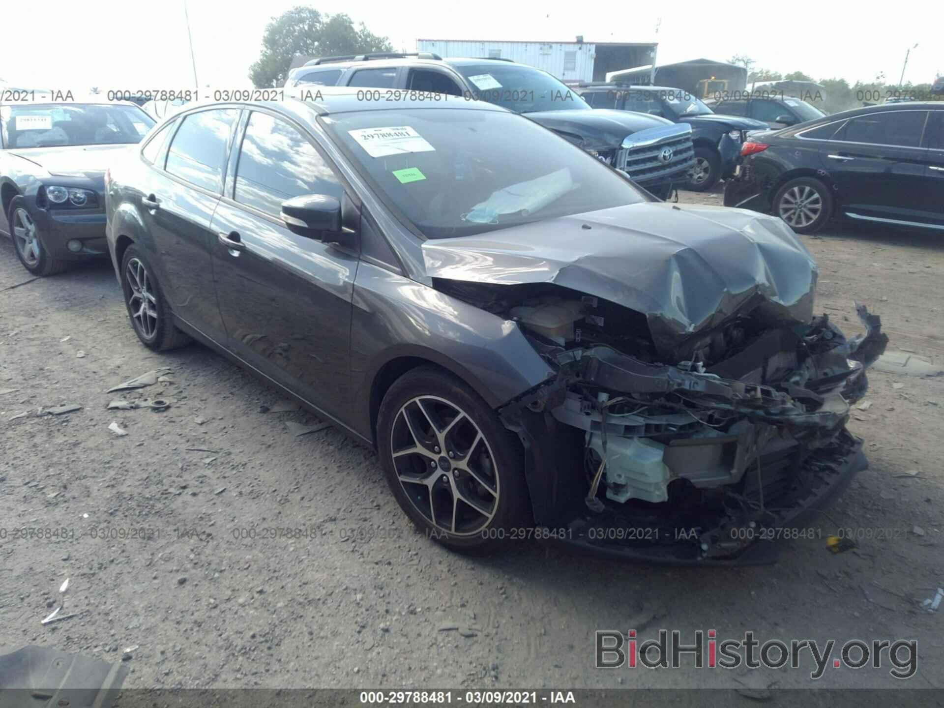 Photo 1FADP3H27HL256589 - FORD FOCUS 2017