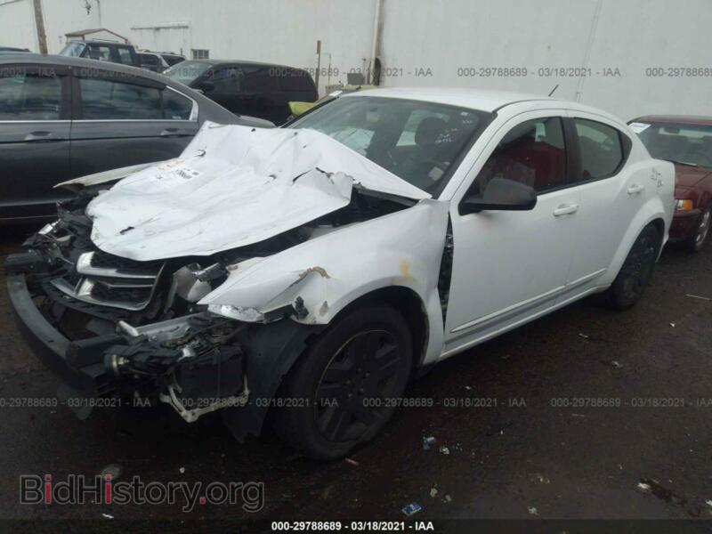 2011 Dodge AVENGER (VIN 1B3BD4FB0BN551632) — photo 2 of 11