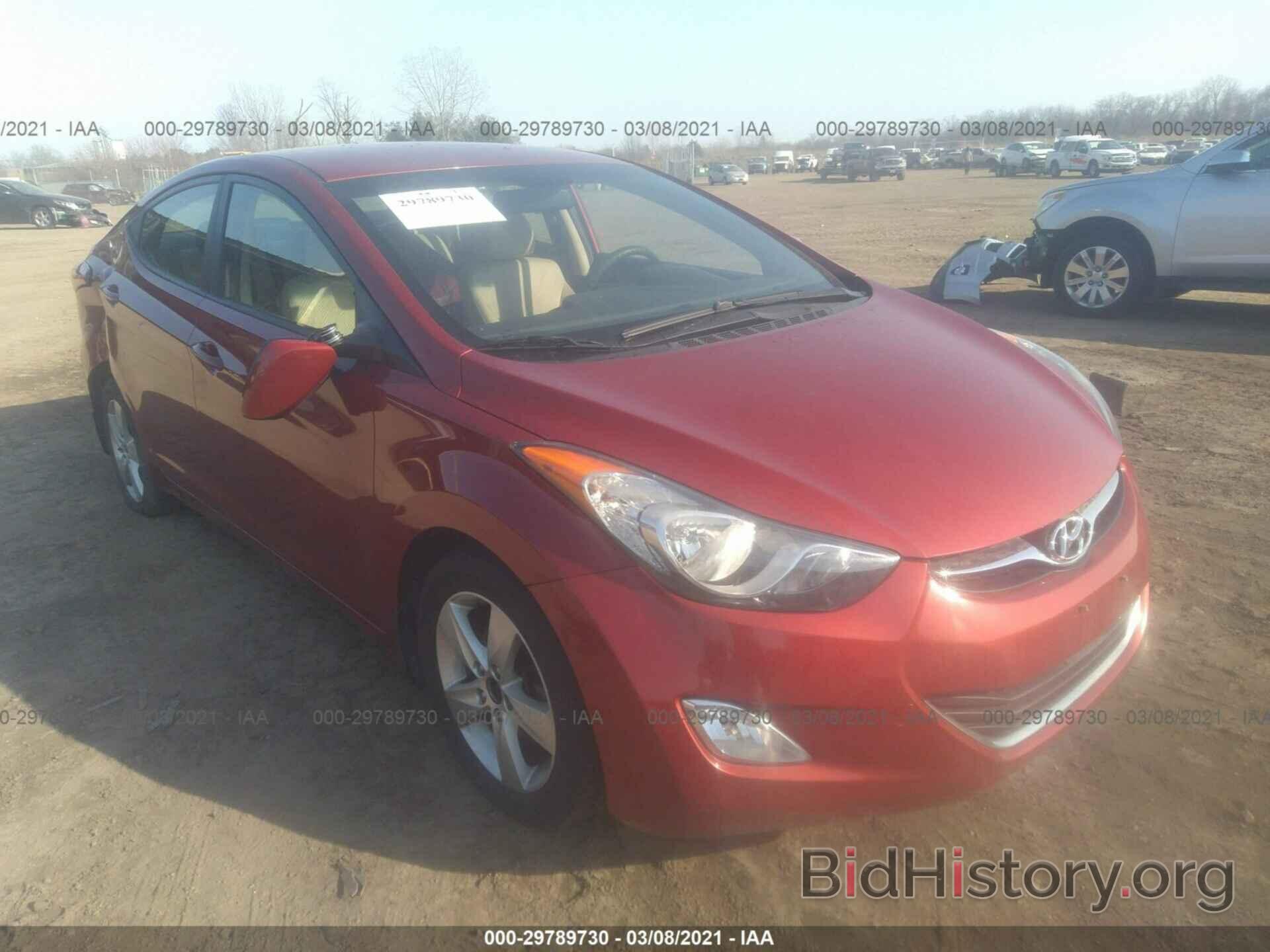 Photo KMHDH4AE3DU803584 - HYUNDAI ELANTRA 2013