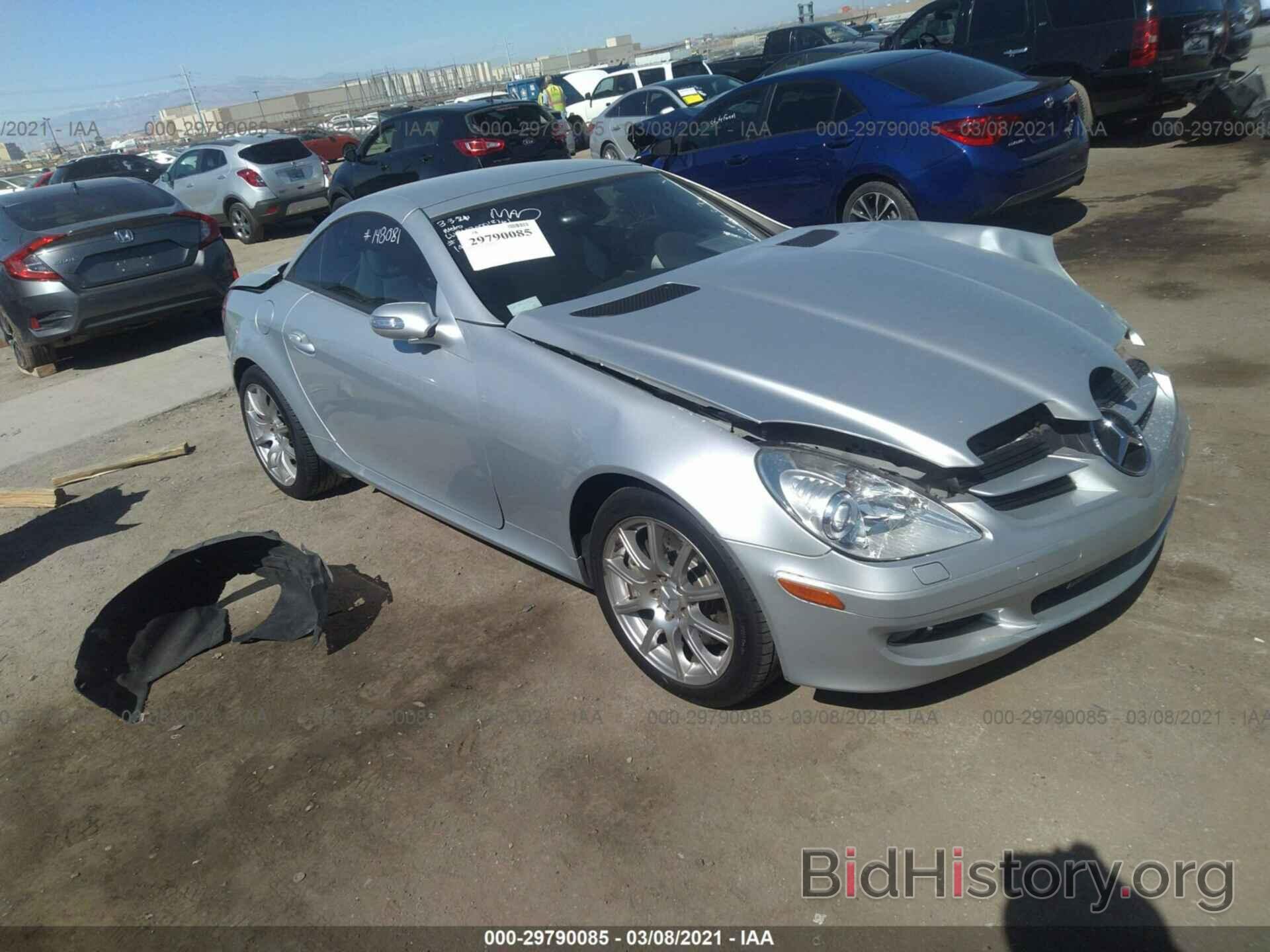 Photo WDBWK56FX6F128764 - MERCEDES-BENZ SLK-CLASS 2006