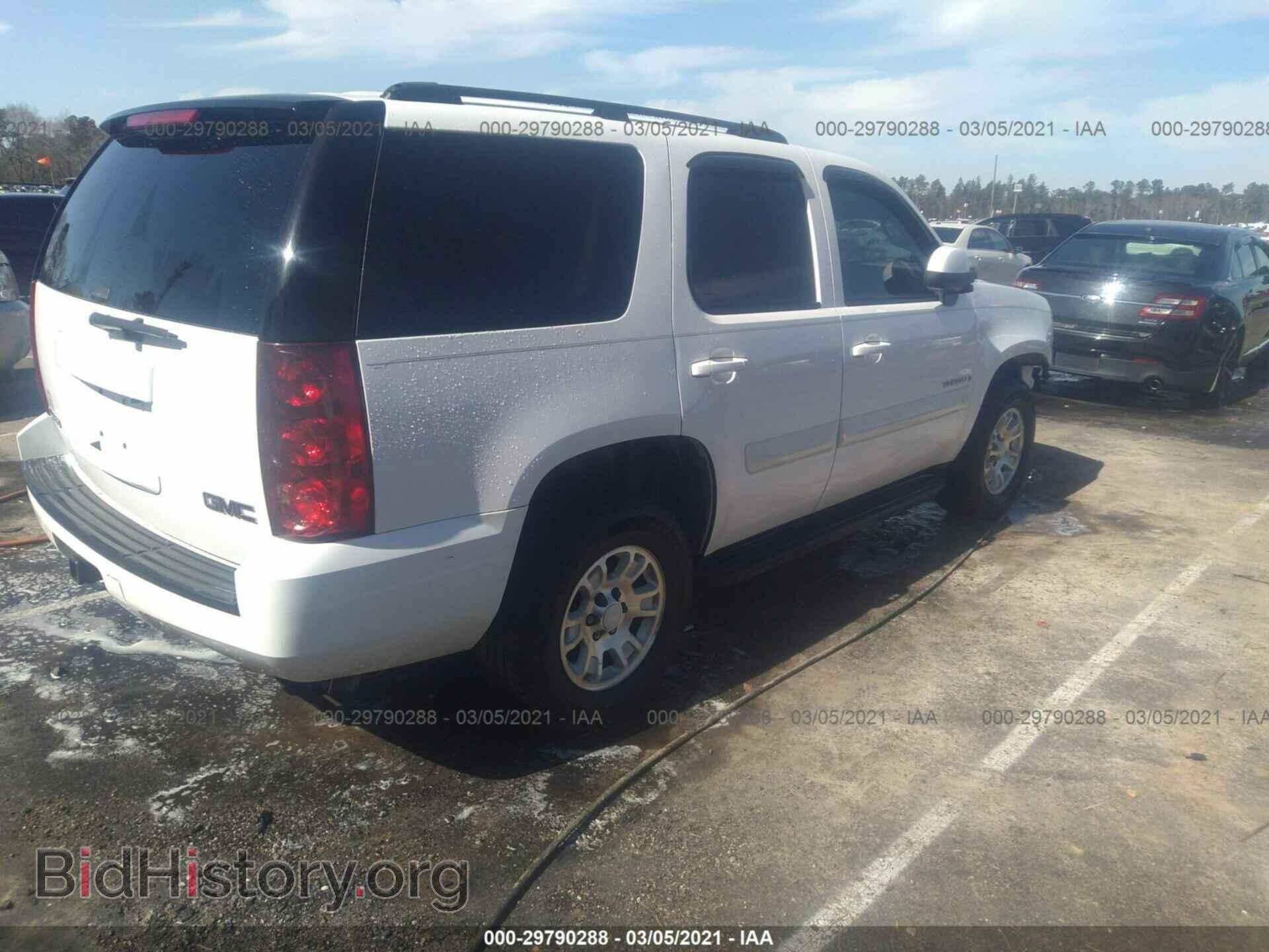 2007 GMC YUKON - VIN: 1GKFC13007R310713 - Фото 4