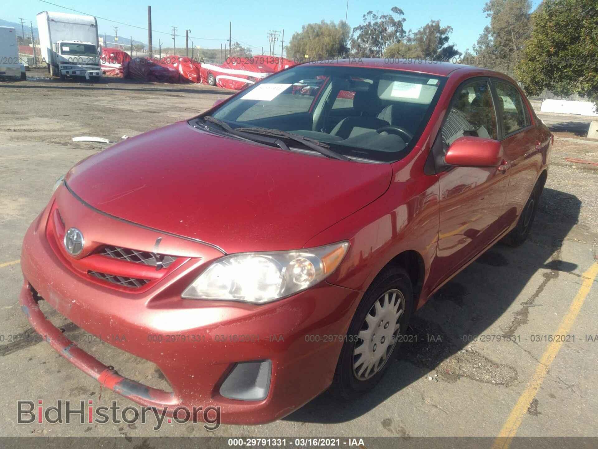 2011 TOYOTA COROLLA - VIN: 2T1BU4EE3BC562900 - Фото 2