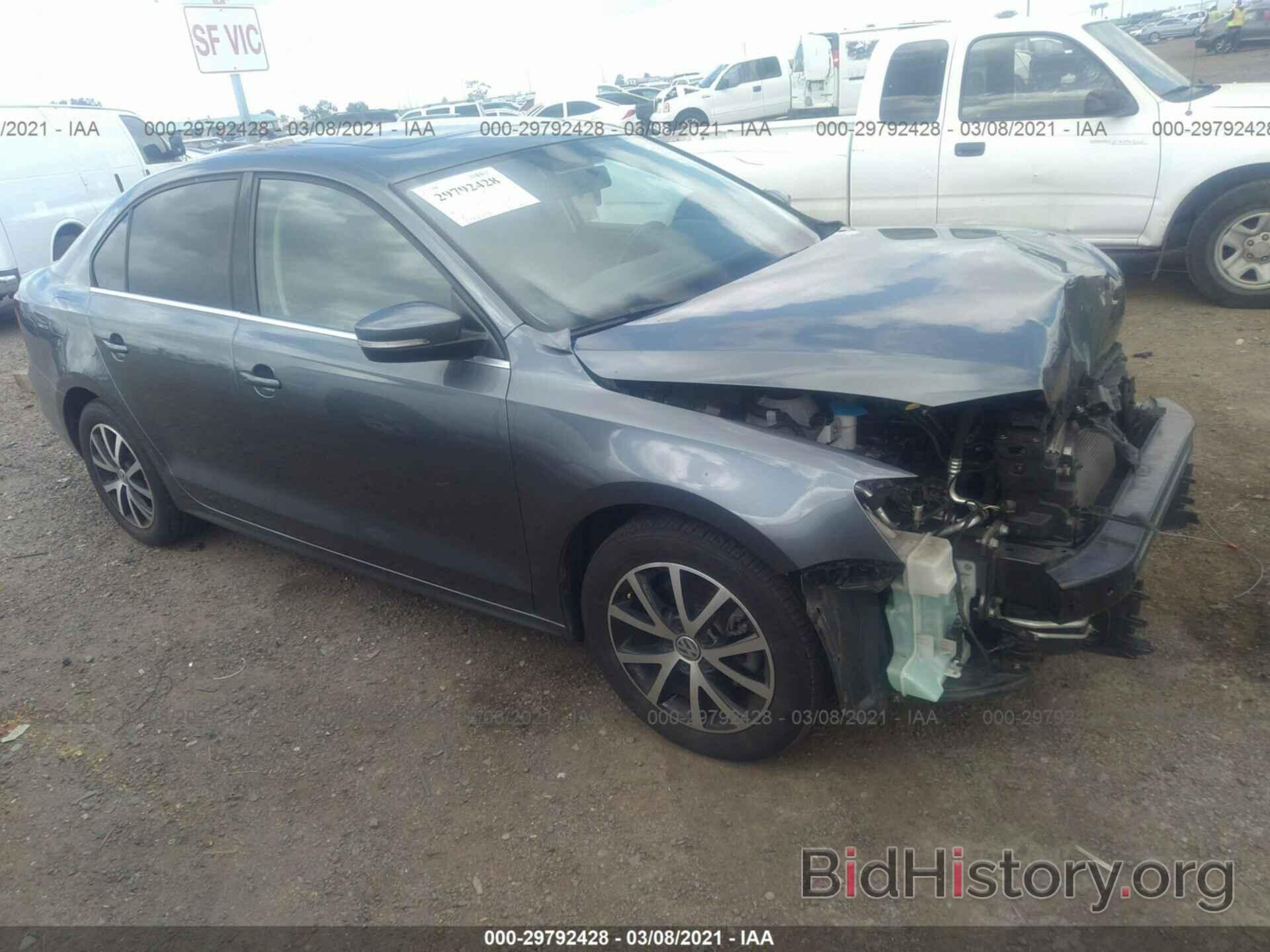 Photo 3VWDB7AJ2HM372408 - VOLKSWAGEN JETTA 2017