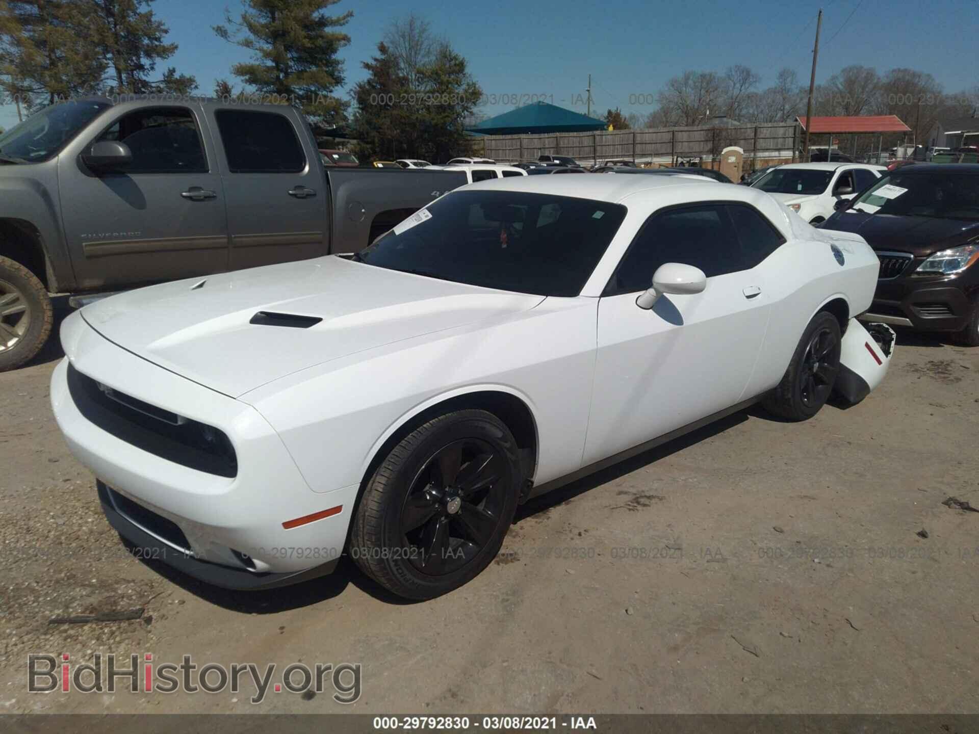 2018 DODGE CHALLENGER - VIN: 2C3CDZAG2JH231887 - Photo 2
