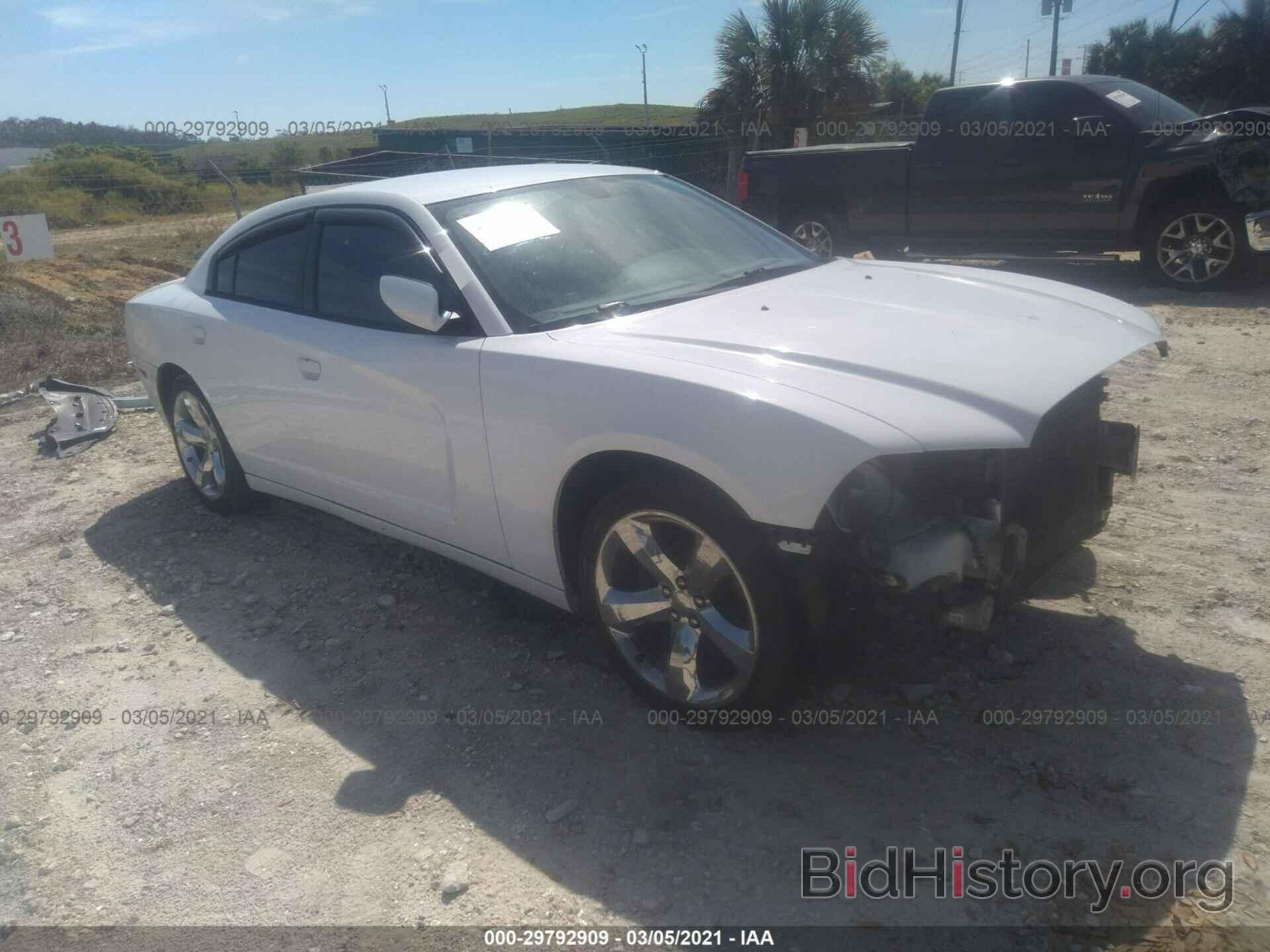 Photo 2C3CDXBG3DH712822 - DODGE CHARGER 2013