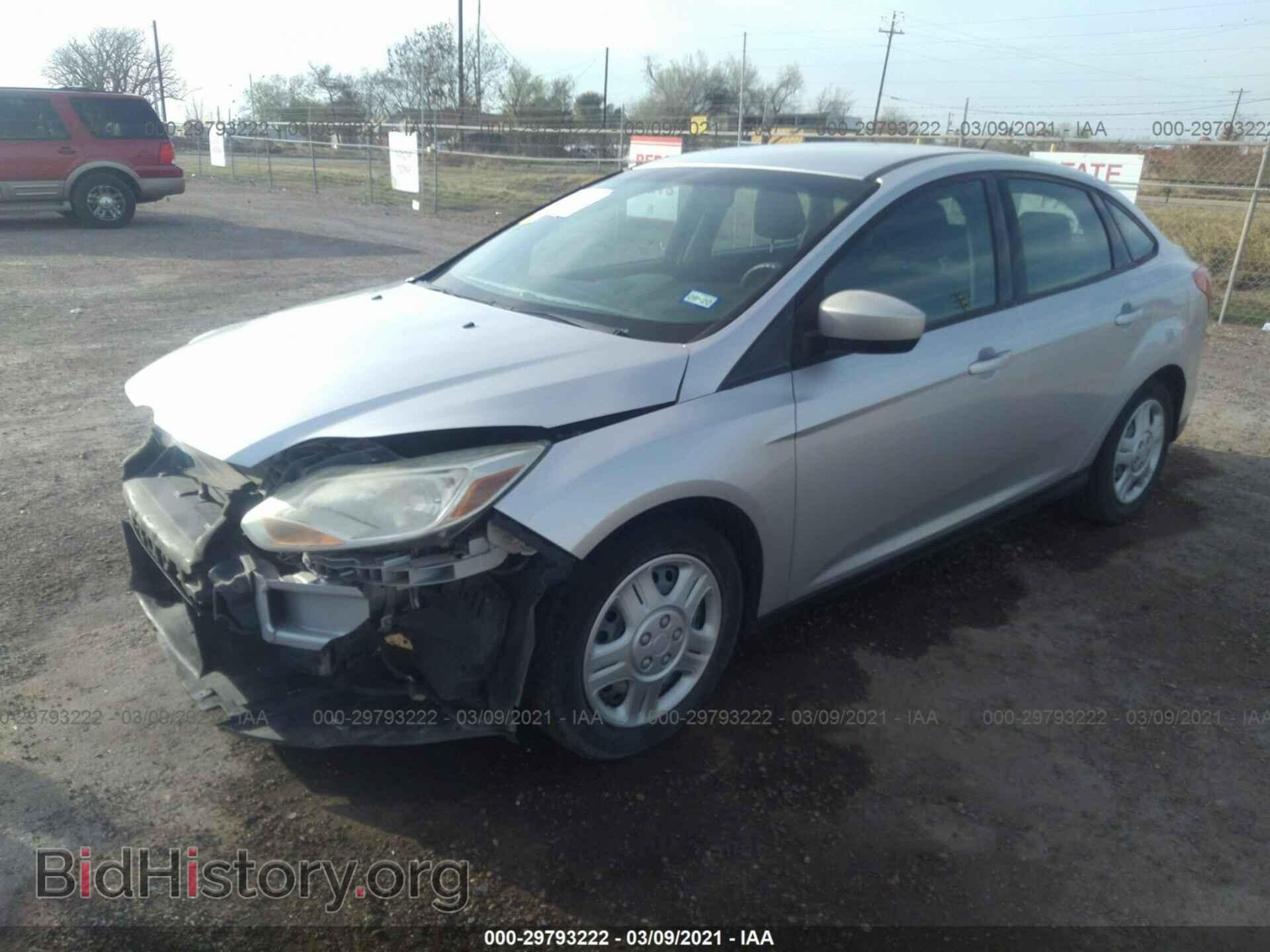 2012 FORD FOCUS - VIN: 1FAHP3F27CL201329 - Photo 2
