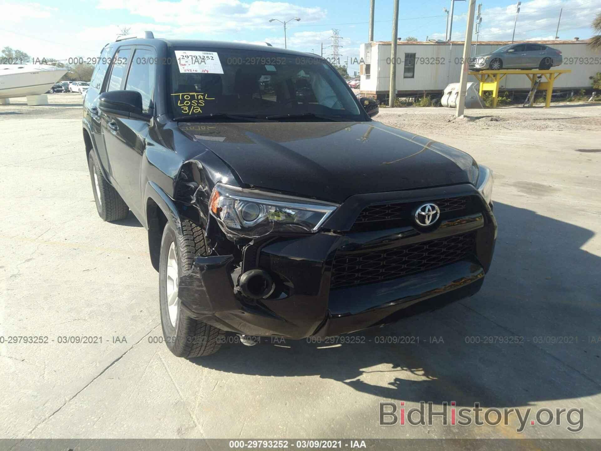 Photo JTEZU5JR9H5156523 - TOYOTA 4RUNNER 2017