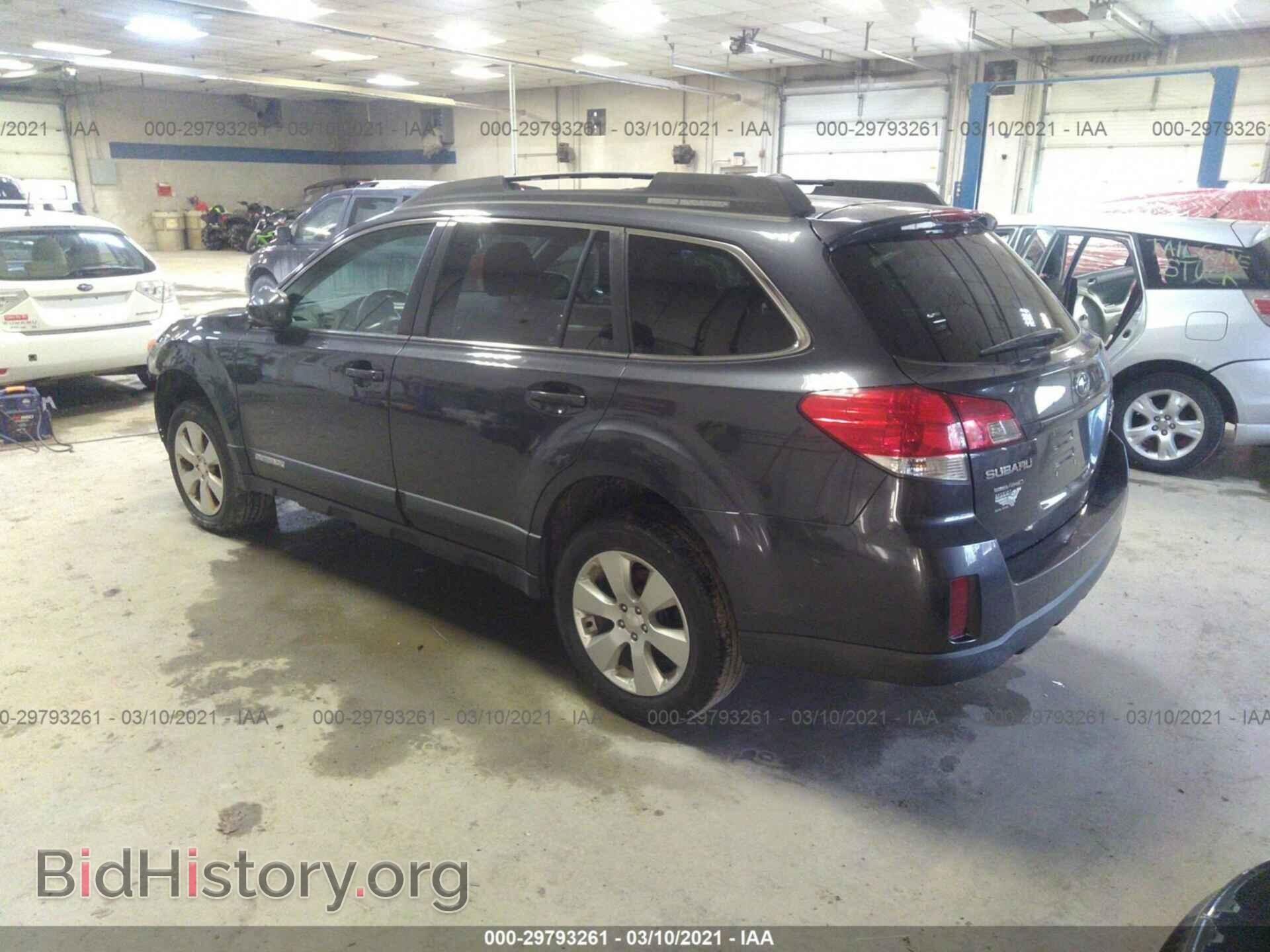 2011 SUBARU OUTBACK - VIN: 4S4BRBCC9B3362390 - Фото 3