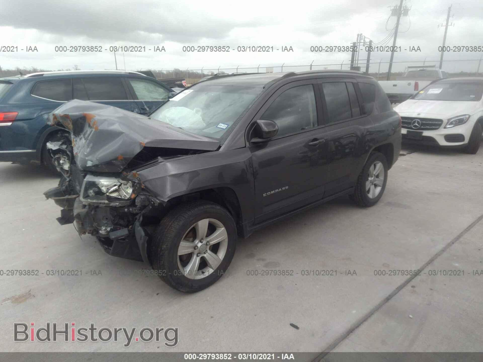 2014 JEEP COMPASS - VIN: 1C4NJCEB0ED905563 - Фото 2
