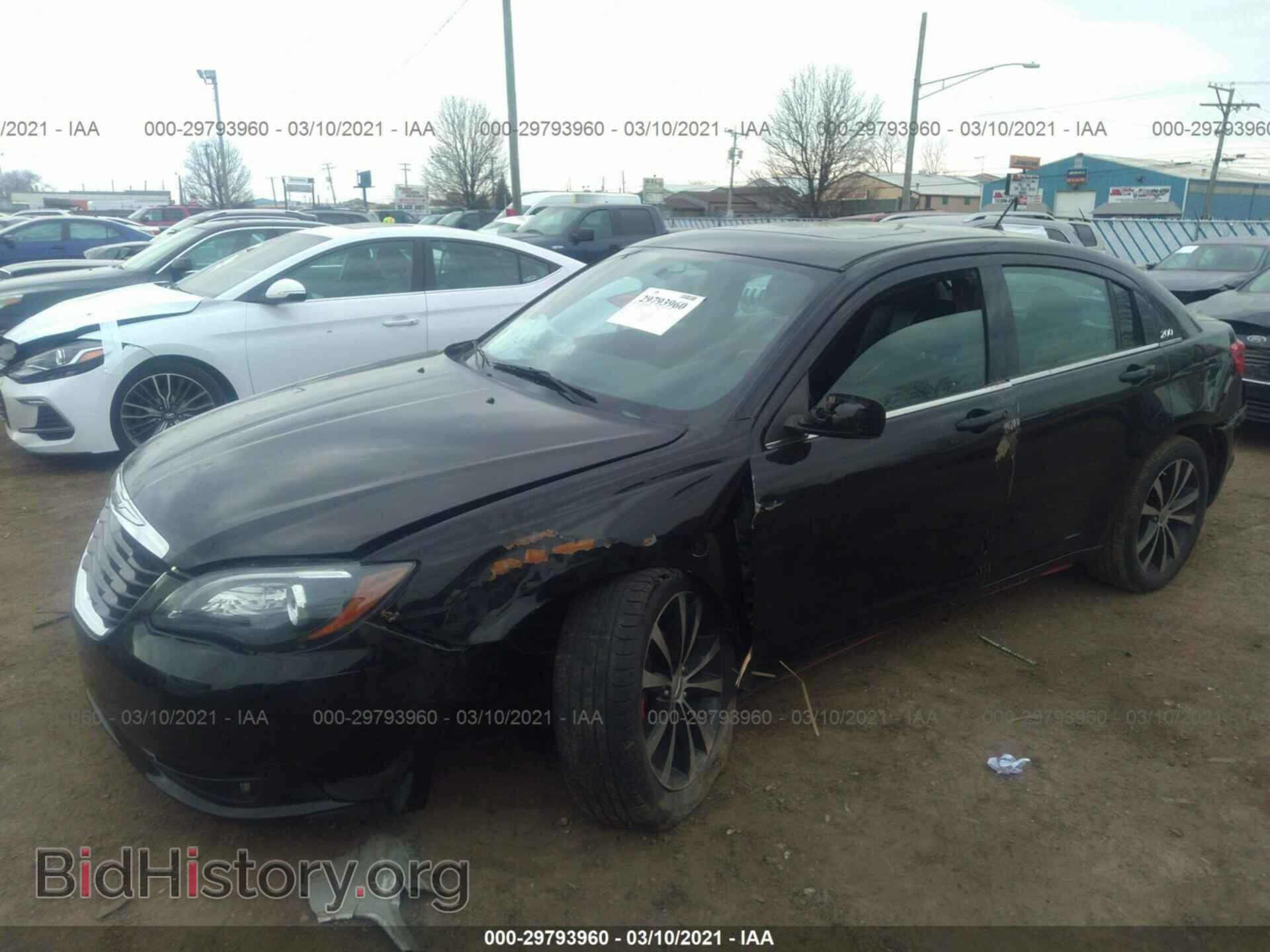 2014 CHRYSLER 200 - VIN: 1C3CCBCG1EN134720 - Фото 6