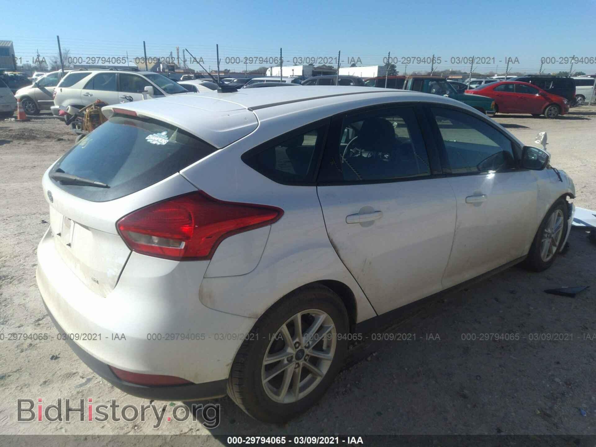 2017 FORD FOCUS - VIN: 1FADP3K26HL215704 - Фото 4
