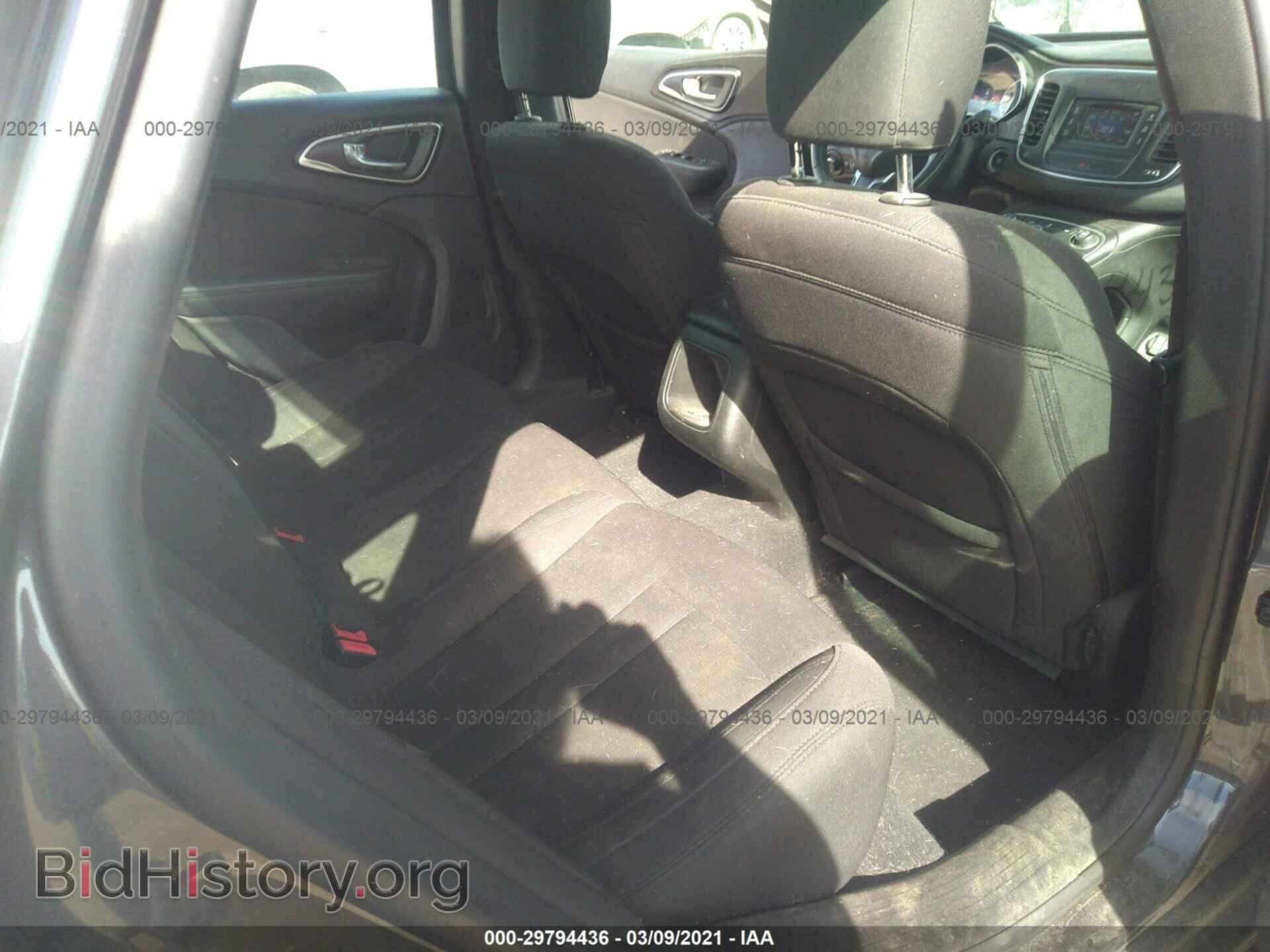 2015 CHRYSLER 200 - VIN: 1C3CCCAB0FN694646 - Фото 8