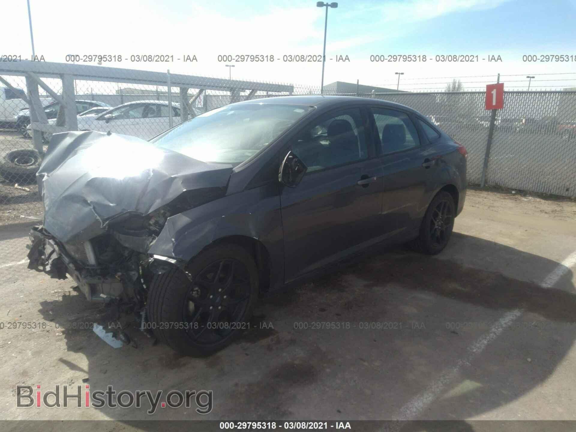 2016 FORD FOCUS - VIN: 1FADP3F22GL363714 - Фото 2