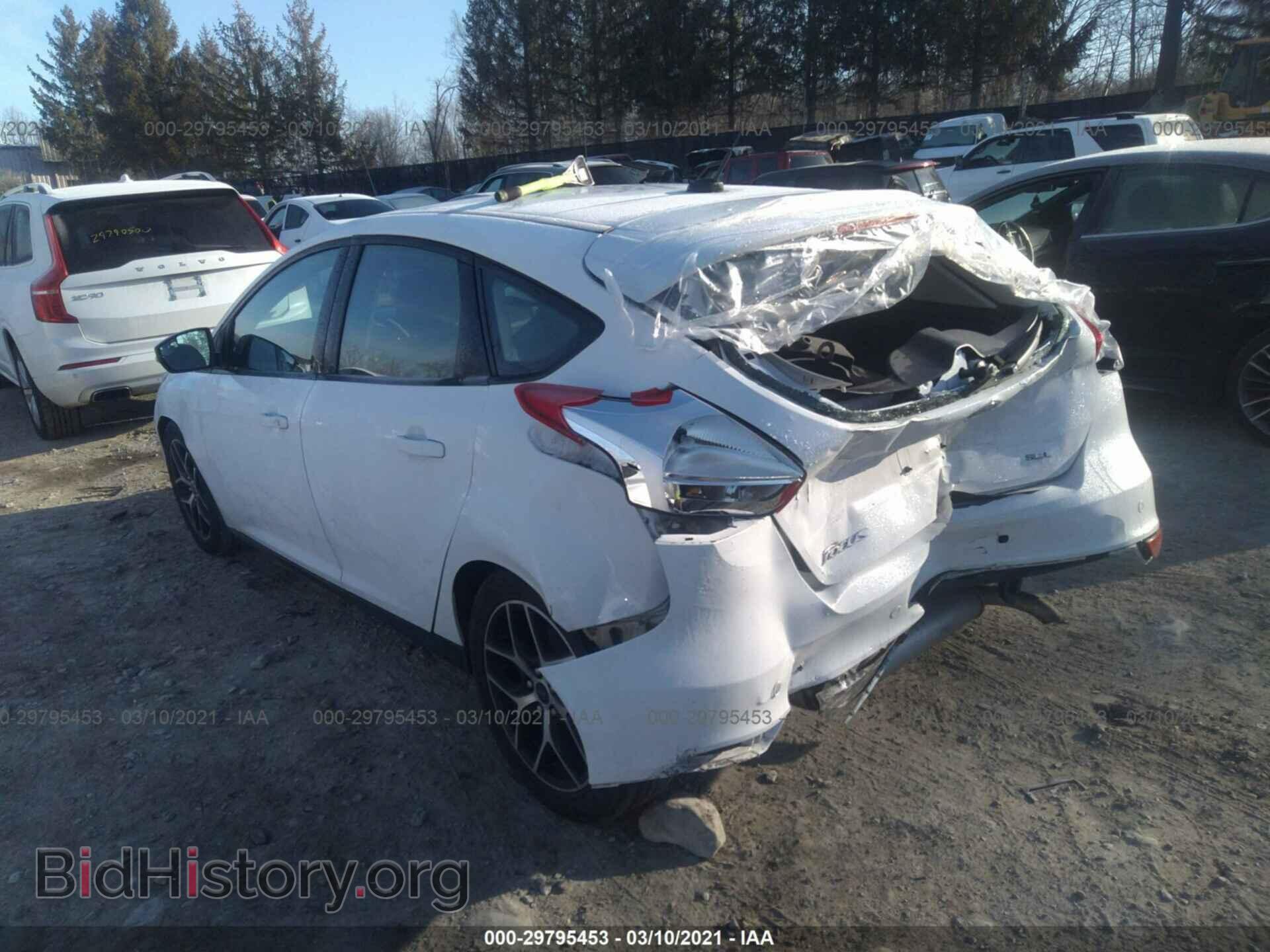2018 FORD FOCUS - VIN: 1FADP3M2XJL200383 - Фото 3