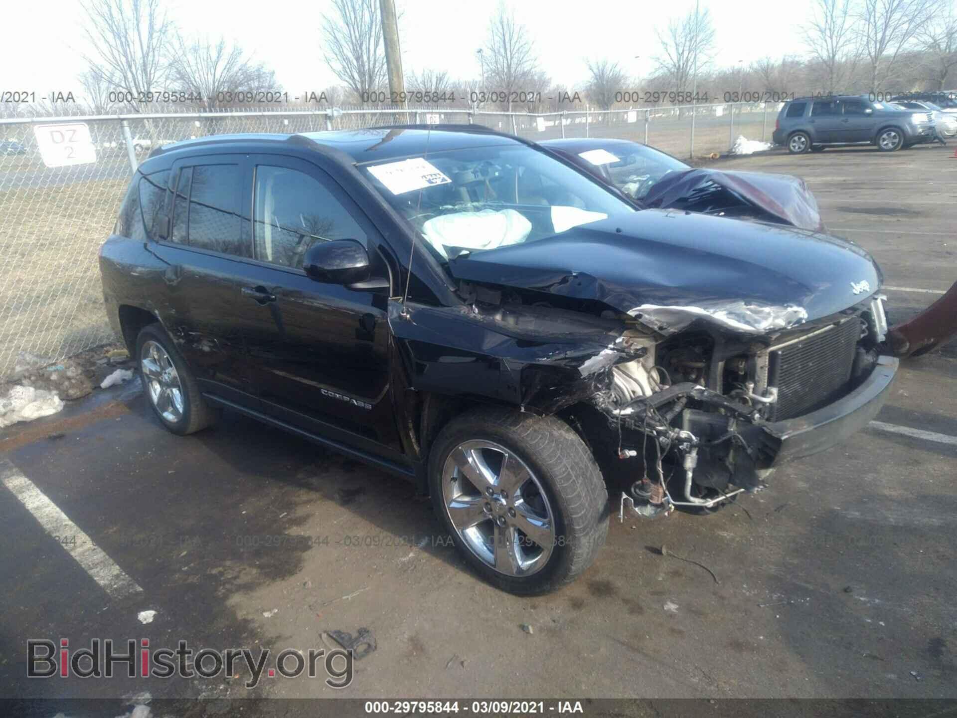 Photo 1C4NJCCB6FD361784 - JEEP COMPASS 2015
