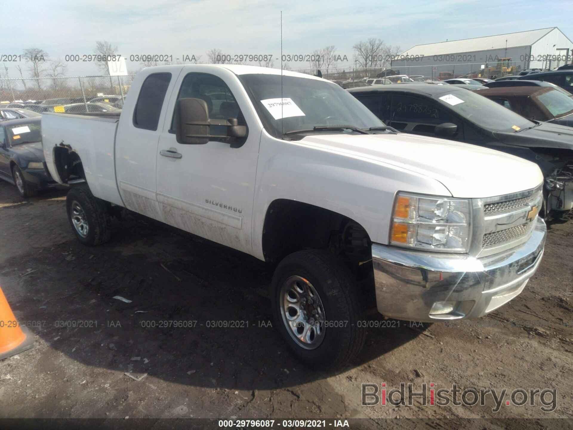 Photo 1GCRCSE02CZ142210 - CHEVROLET SILVERADO 1500 2012