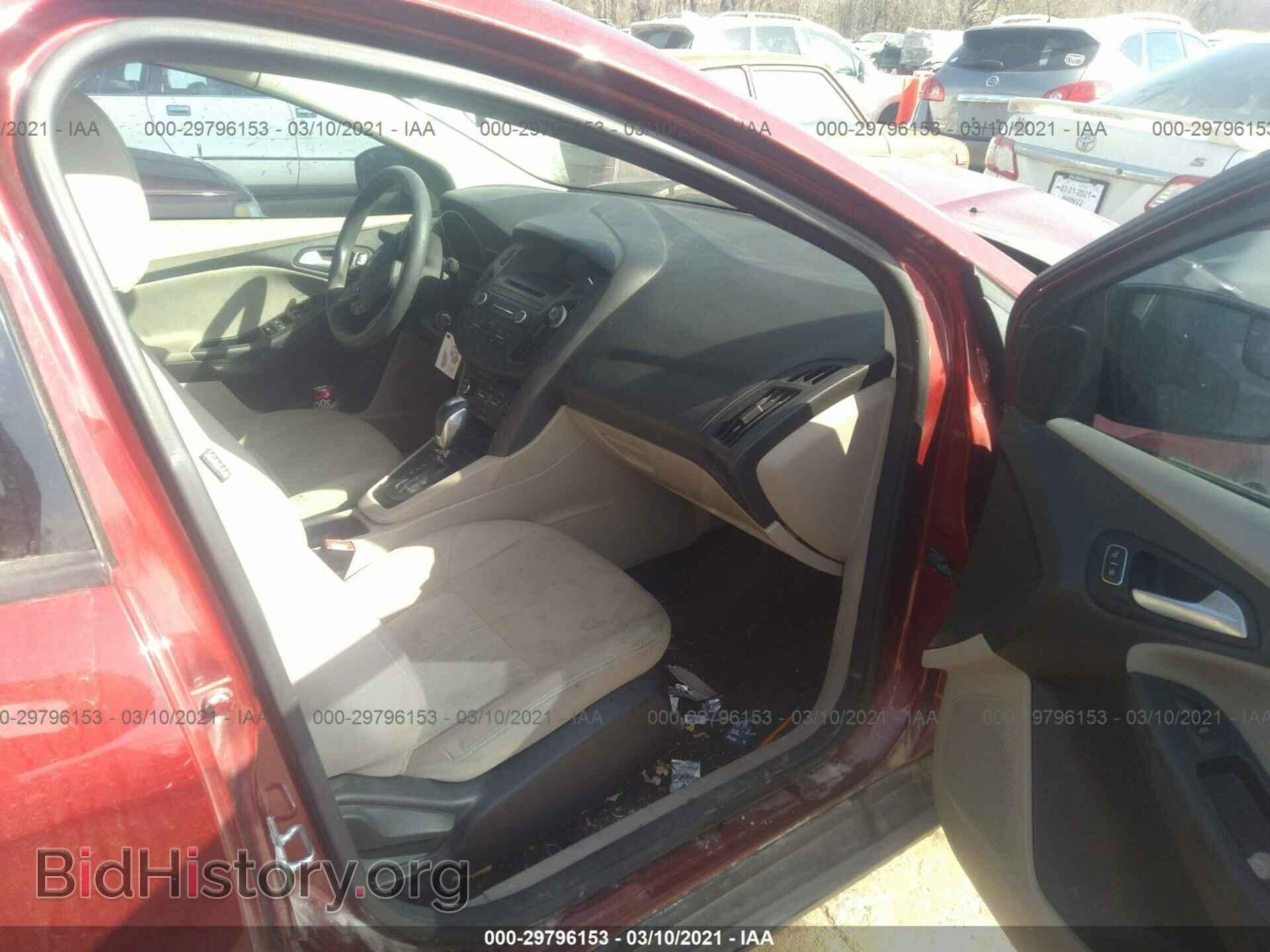 2016 FORD FOCUS - VIN: 1FADP3F2XGL225211 - Фото 5
