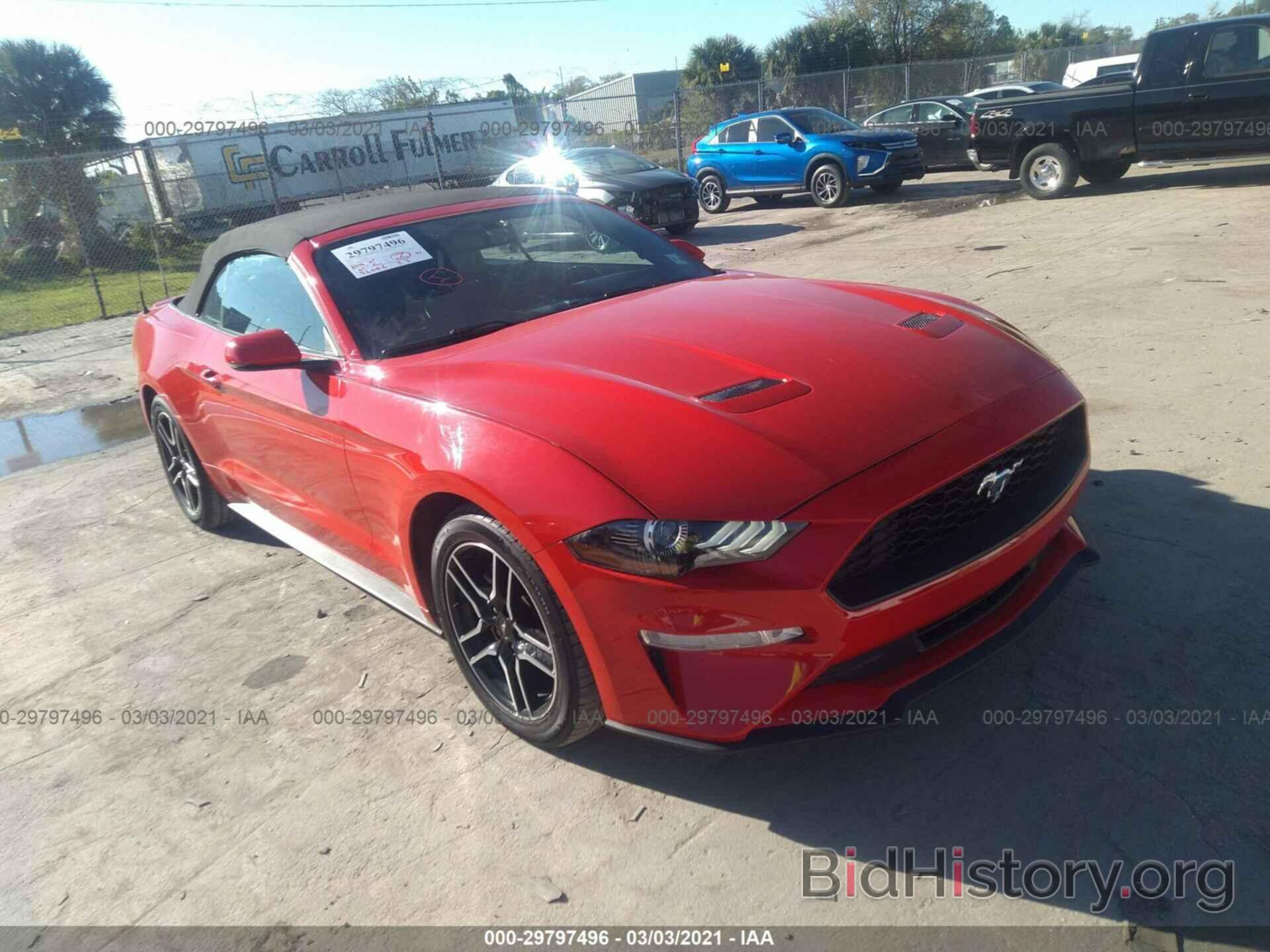 Photo 1FATP8UH7J5142668 - FORD MUSTANG 2018