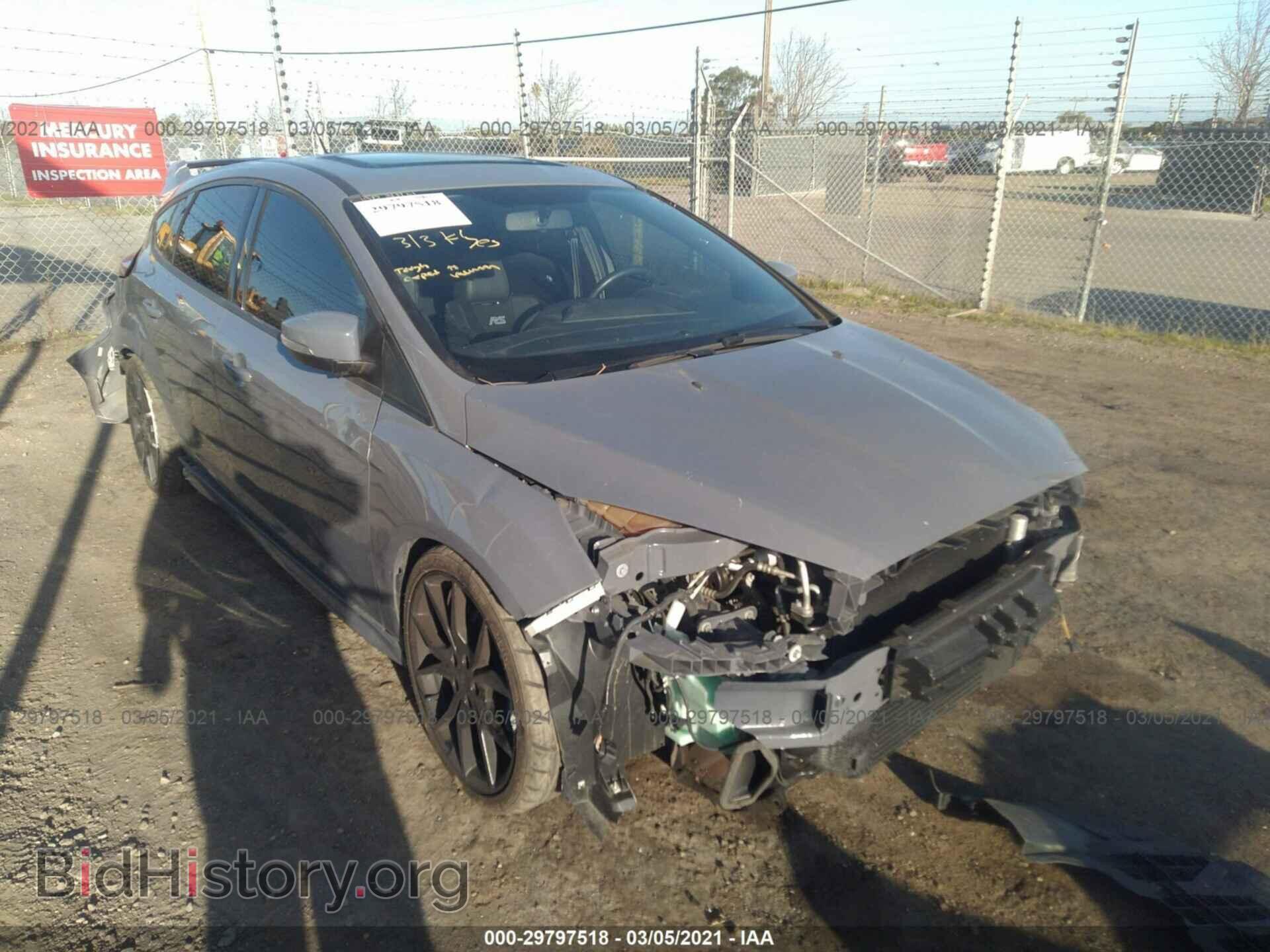 Фотография WF0DP3TH2H4124692 - FORD FOCUS 2017