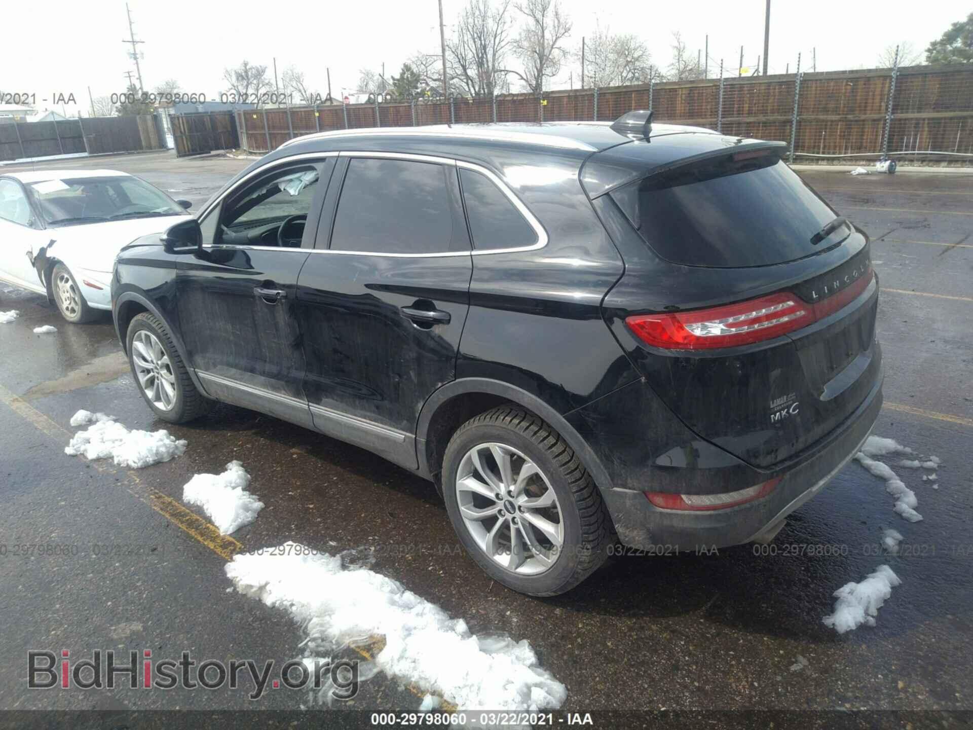 2017 LINCOLN MKC - VIN: 5LMCJ2D97HUL46204 - Photo 3
