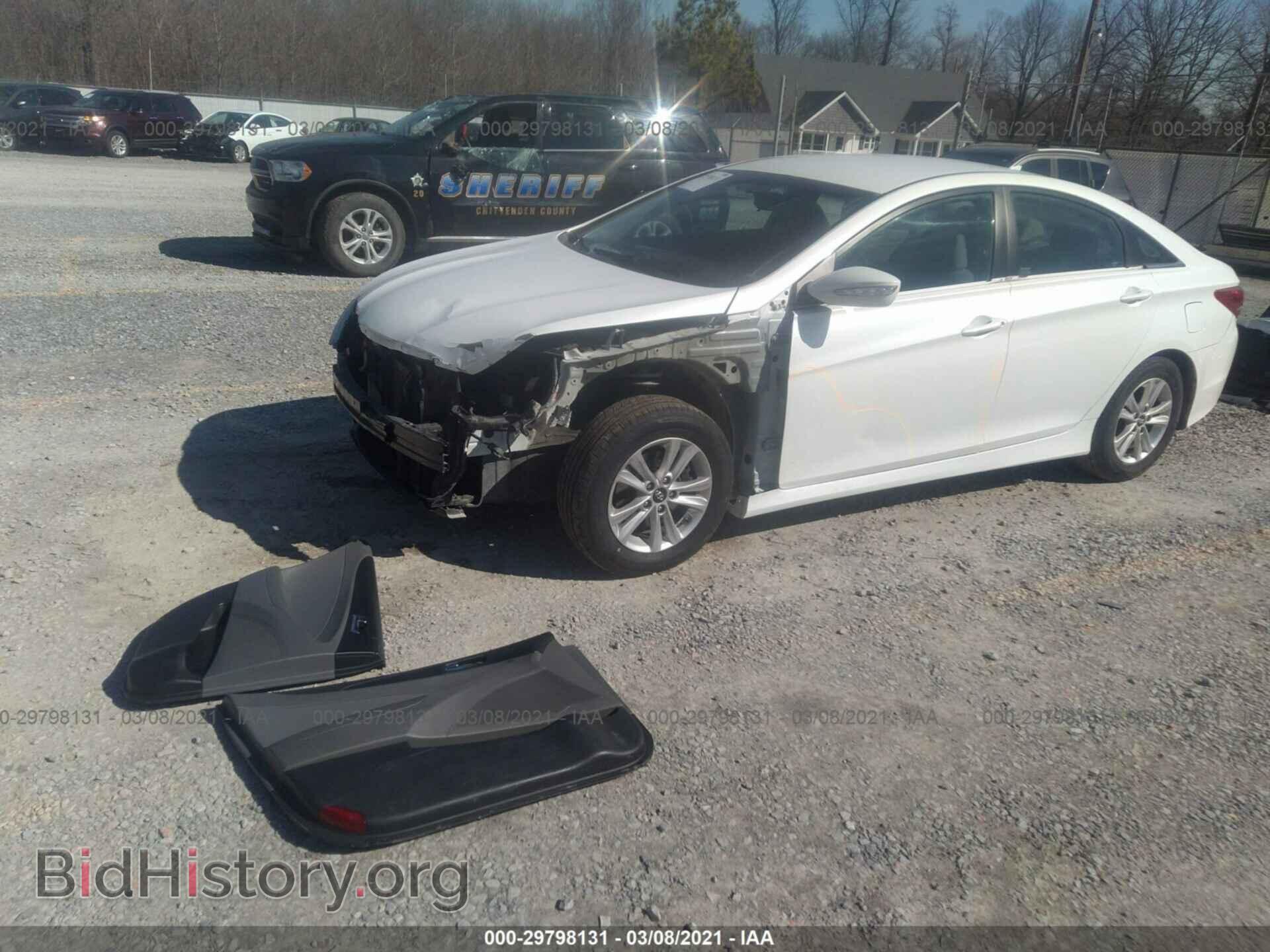 2014 HYUNDAI SONATA - VIN: 5NPEB4AC9EH832656 - Фото 2