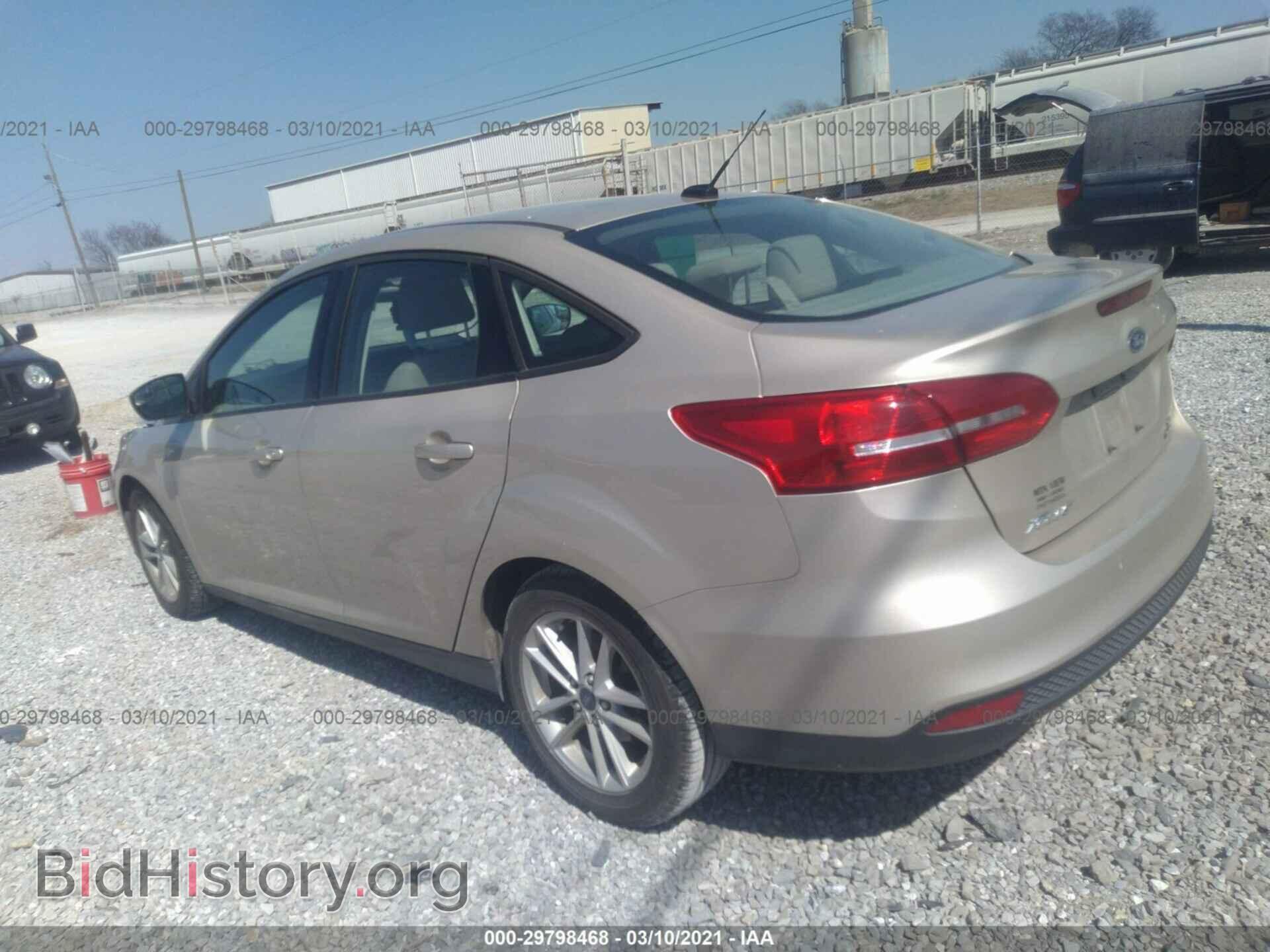 2018 FORD FOCUS - VIN: 1FADP3FE5JL208527 - Фото 3