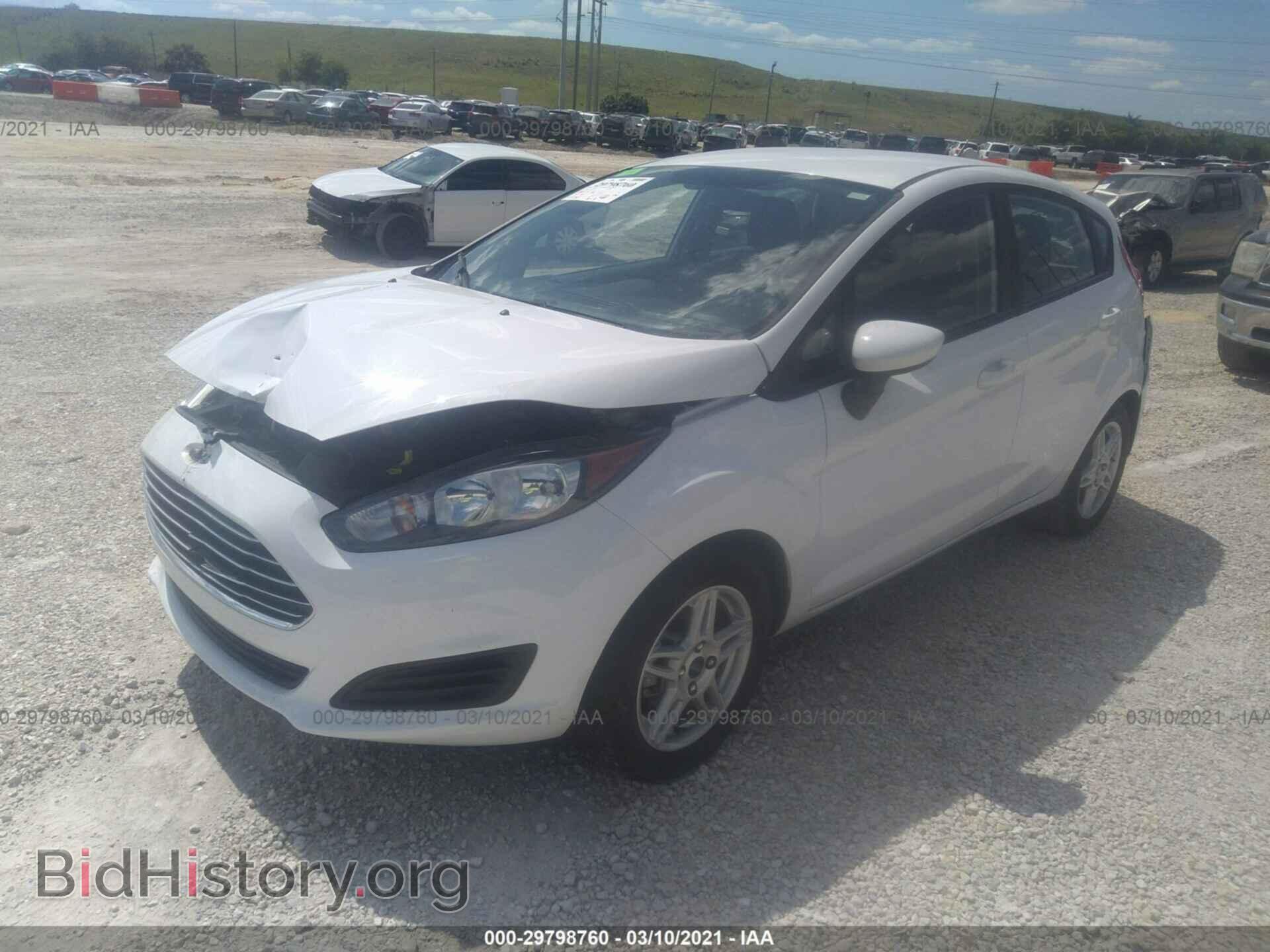 2018 FORD FIESTA - VIN: 3FADP4EJ0JM127695 - Фото 2