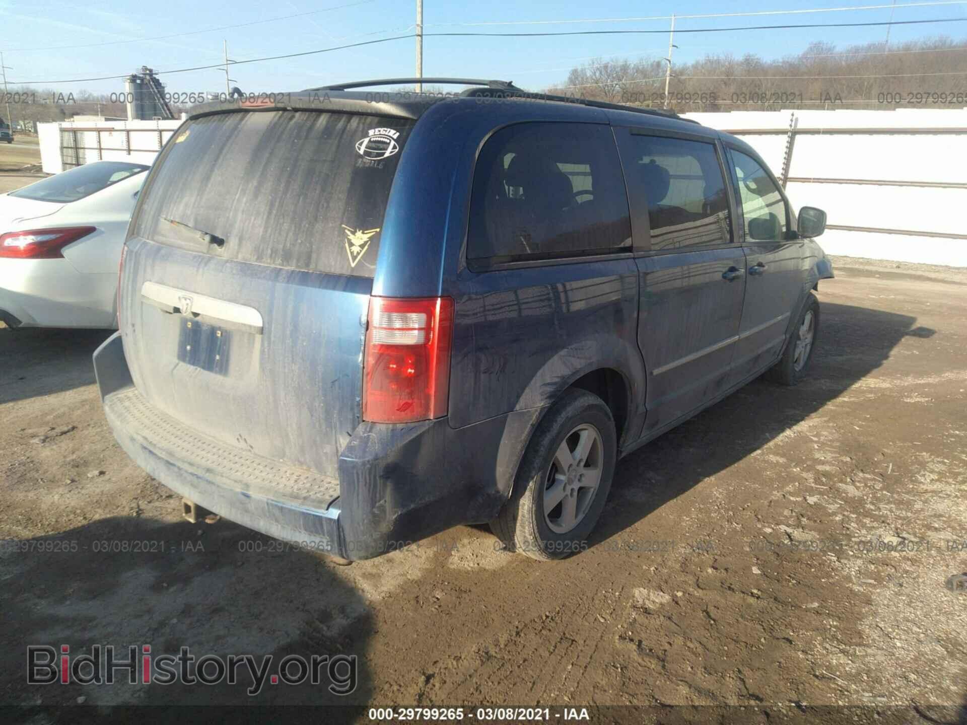 2010 DODGE GRAND CARAVAN - VIN: 2D4RN5D10AR144232 - Фото 4