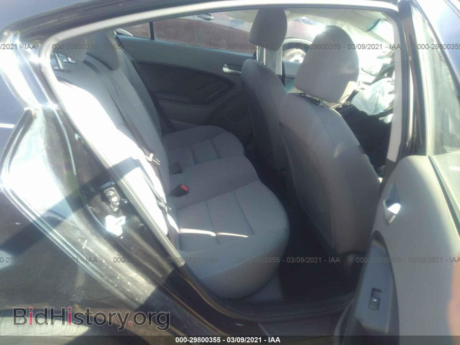 2017 KIA FORTE - VIN: 3KPFK4A75HE065579 - Фото 8