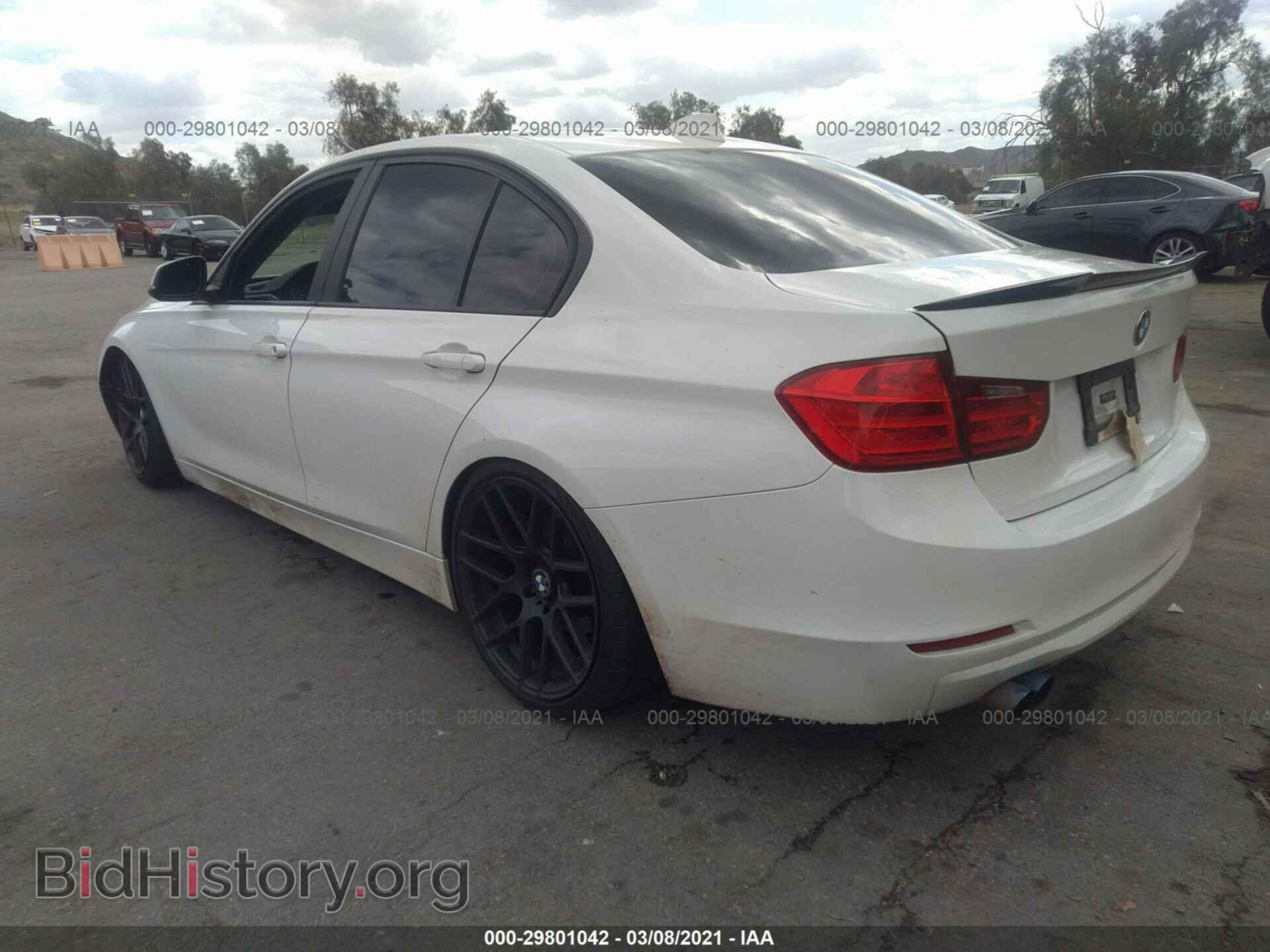 2013 BMW 3 SERIES - VIN: WBA3A5C5XDF603858 - Фото 3